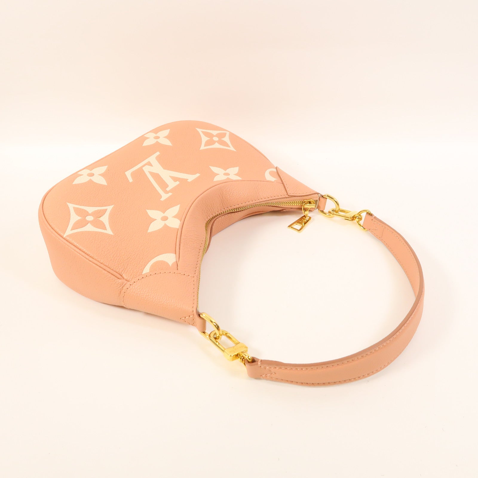 LOUIS VUITTON 【激減優惠】Monogram Empreinte Bagatelle金扣肩背袋