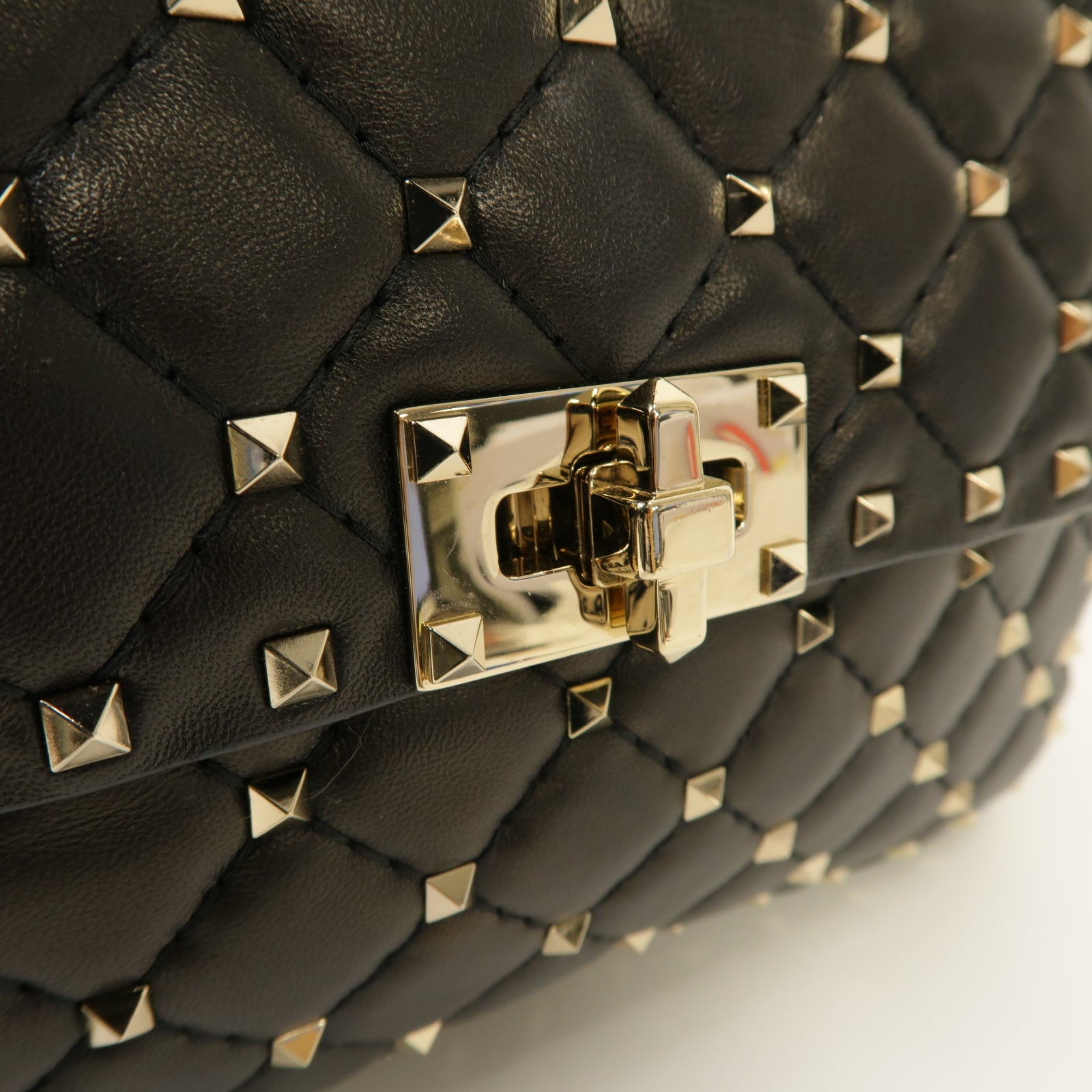 Valentino 牛皮皮革Garavani Rockstud Spike Bag金扣手挽肩背兩用袋黑色
