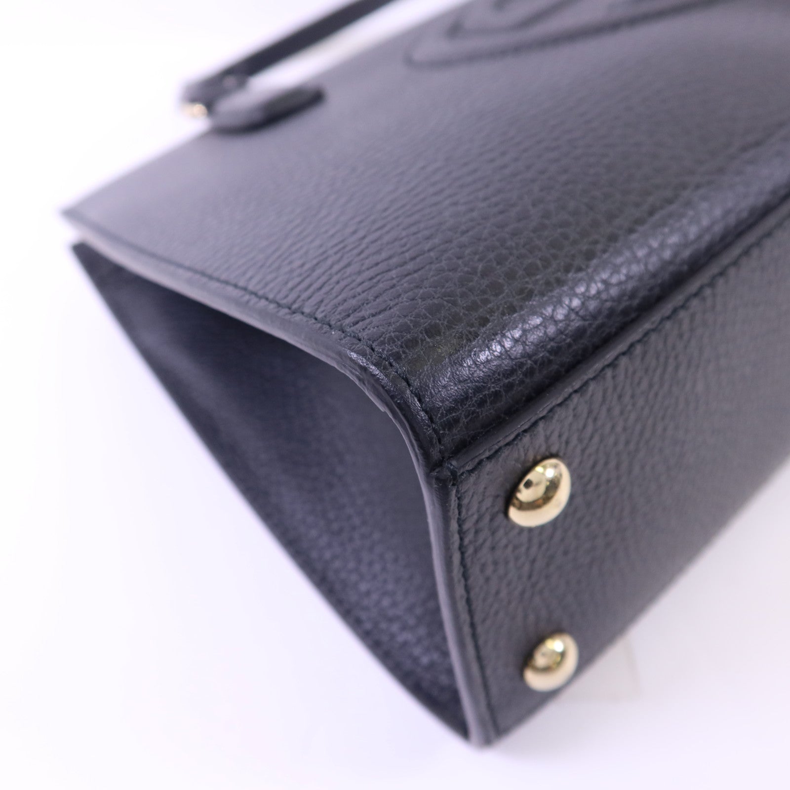 GUCCI 牛皮皮革Interlocking G金扣手挽袋