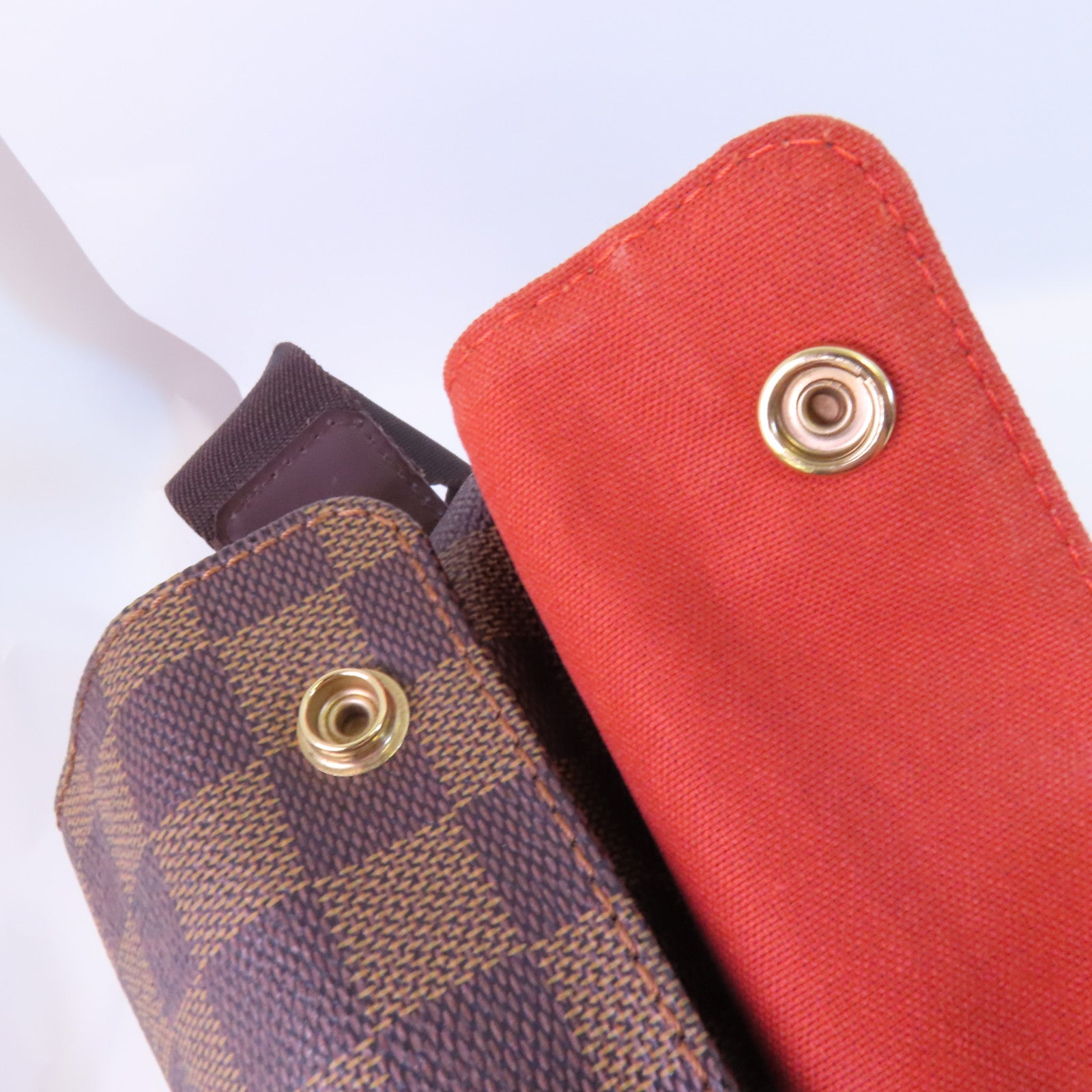 LOUIS VUITTON Damier Naviglio金扣肩背袋