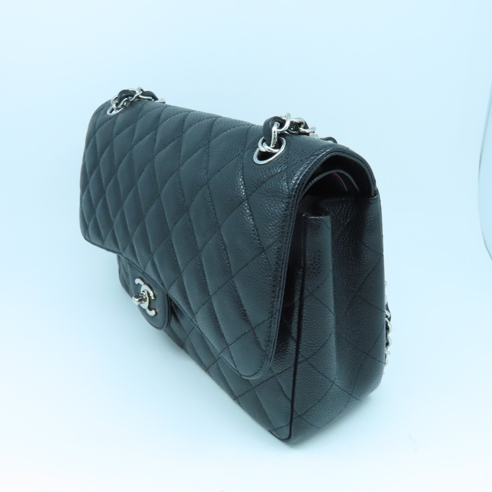 CHANEL 【清倉大減價】菱格Caviar皮革Jumbo Double Flap Classic銀扣鏈帶肩背袋黑色