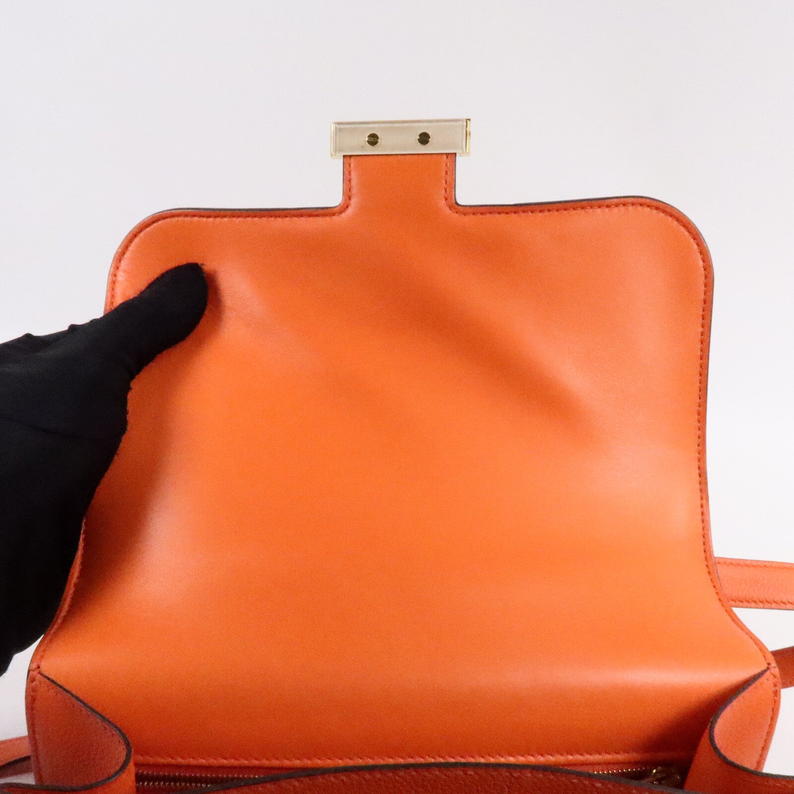HERMES Evercolor皮革Constance 24肩背袋