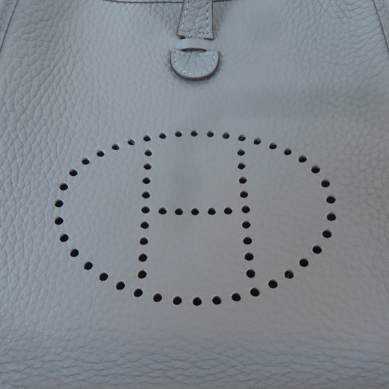 HERMES Clemence皮革Evelyne TPM銀扣肩背袋Gris Mayer灰色