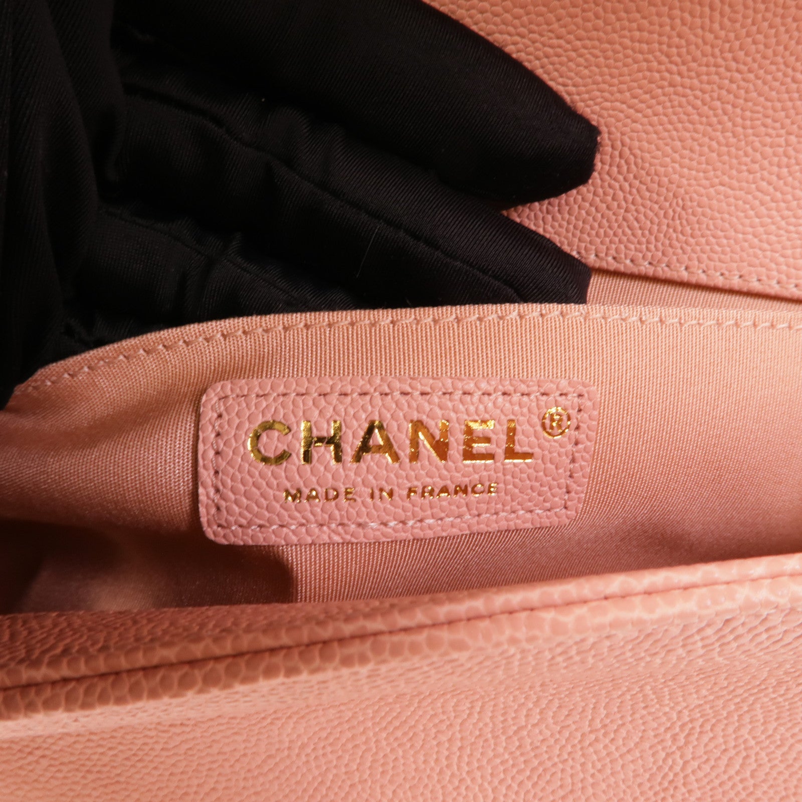 CHANEL 牛皮皮革Boy 25肩背袋