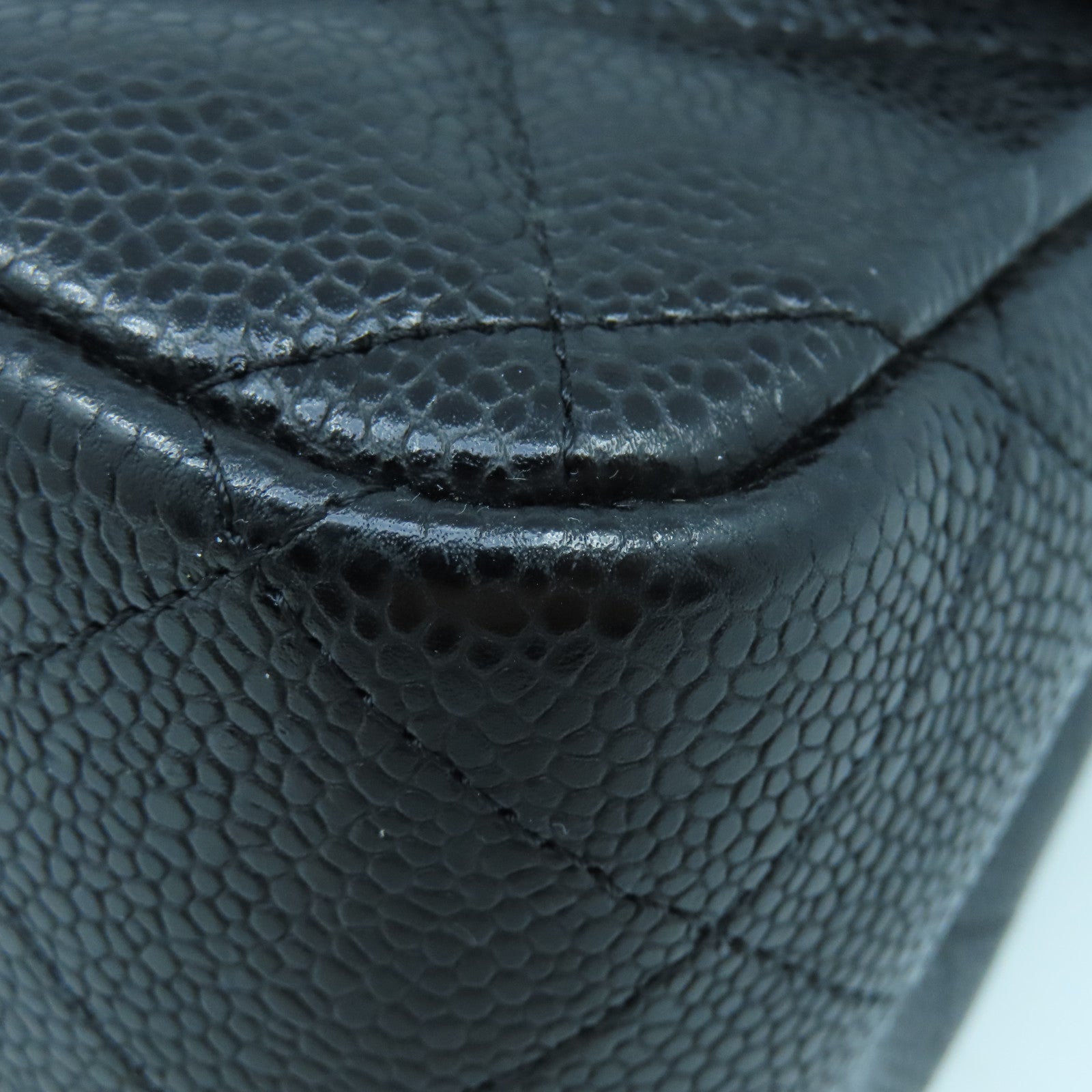 CHANEL 【清倉大減價】菱格Caviar皮革Jumbo Double Flap Classic銀扣鏈帶肩背袋黑色