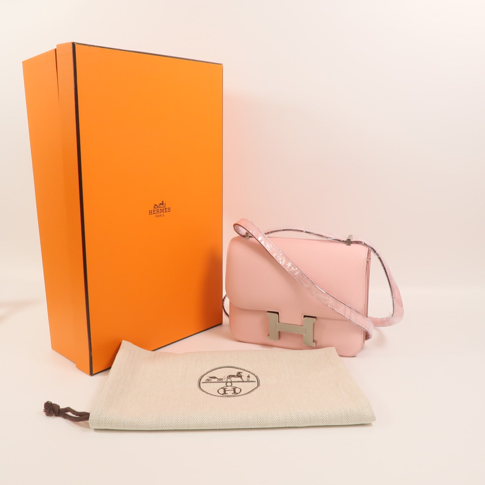HERMES Swift皮革Constance Mini肩背袋Rose Sakura