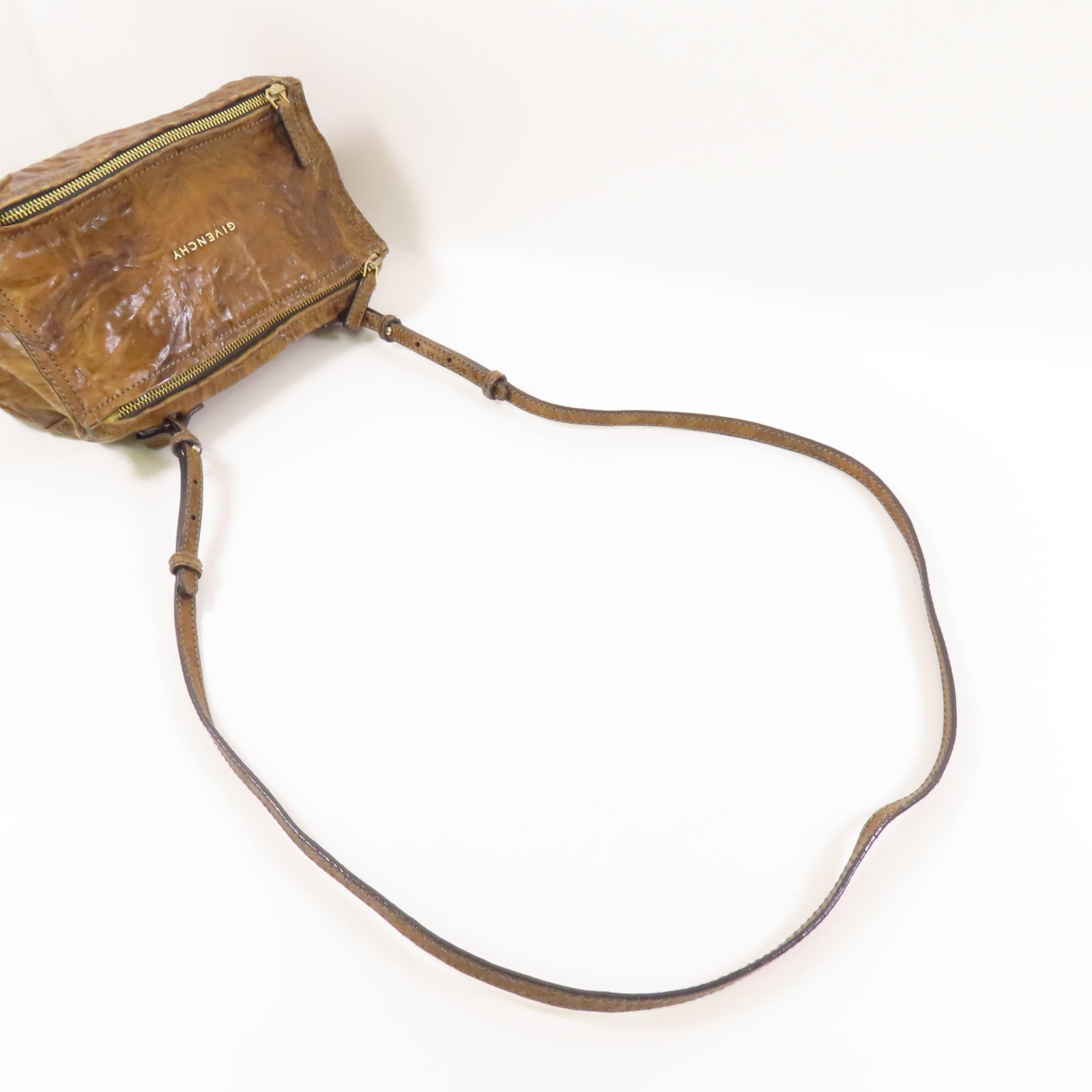 GIVENCHY 牛皮皮革Pandora Mini銀扣肩背袋