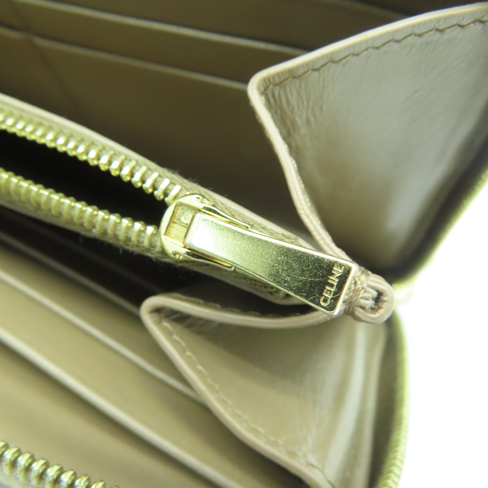CELINE 【清倉大減價】牛皮皮革Wallet金扣長錢包米色