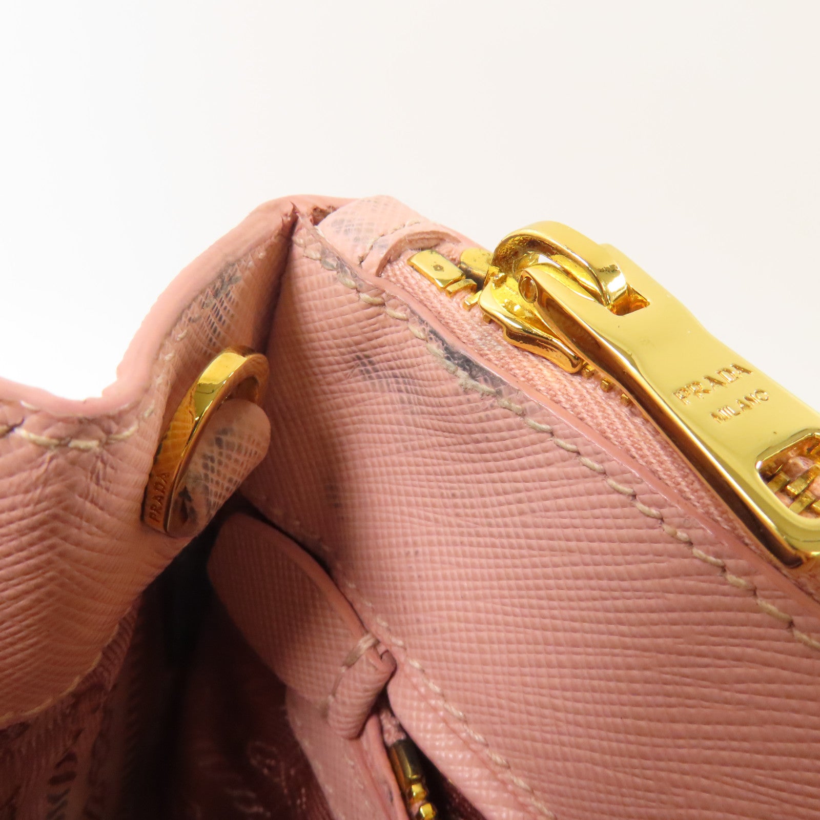 PRADA 牛皮皮革2 way Shoulder金扣手挽肩背兩用袋