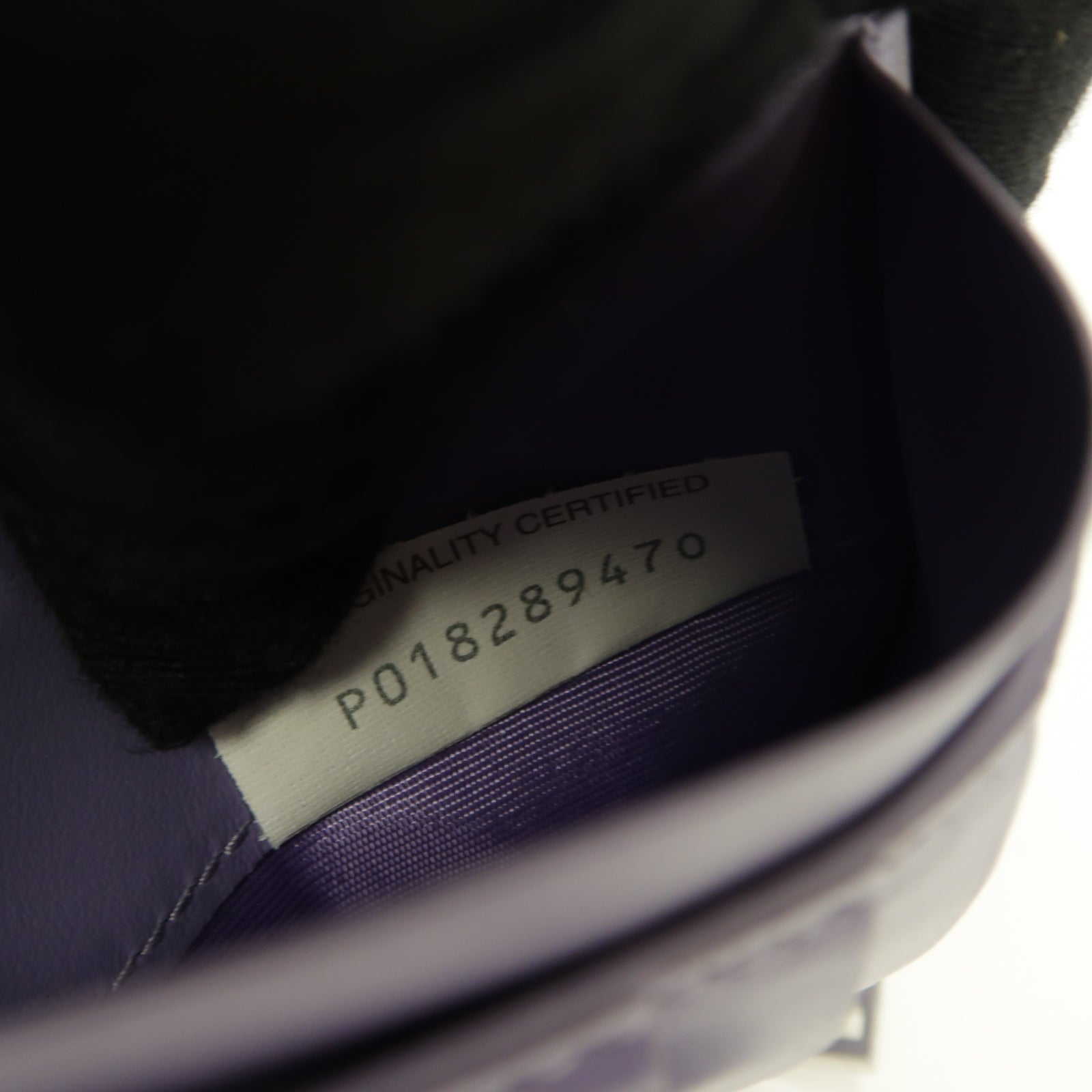 BOTTEGA VENETA 【激減優惠】皮革Wallet銀扣錢包紫色