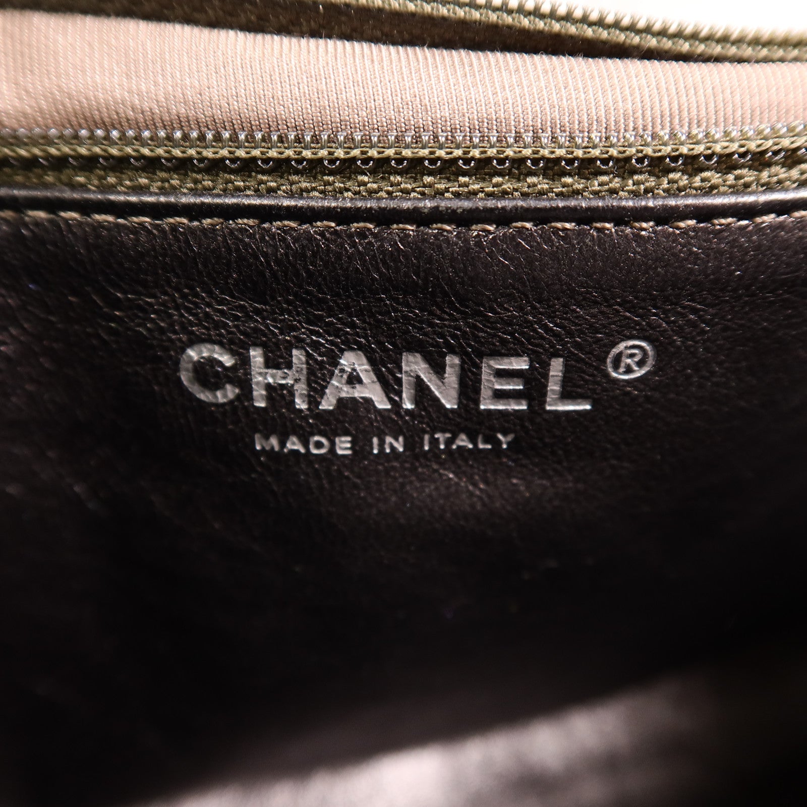 CHANEL 牛皮皮革2.55 Medium鏈帶肩背袋