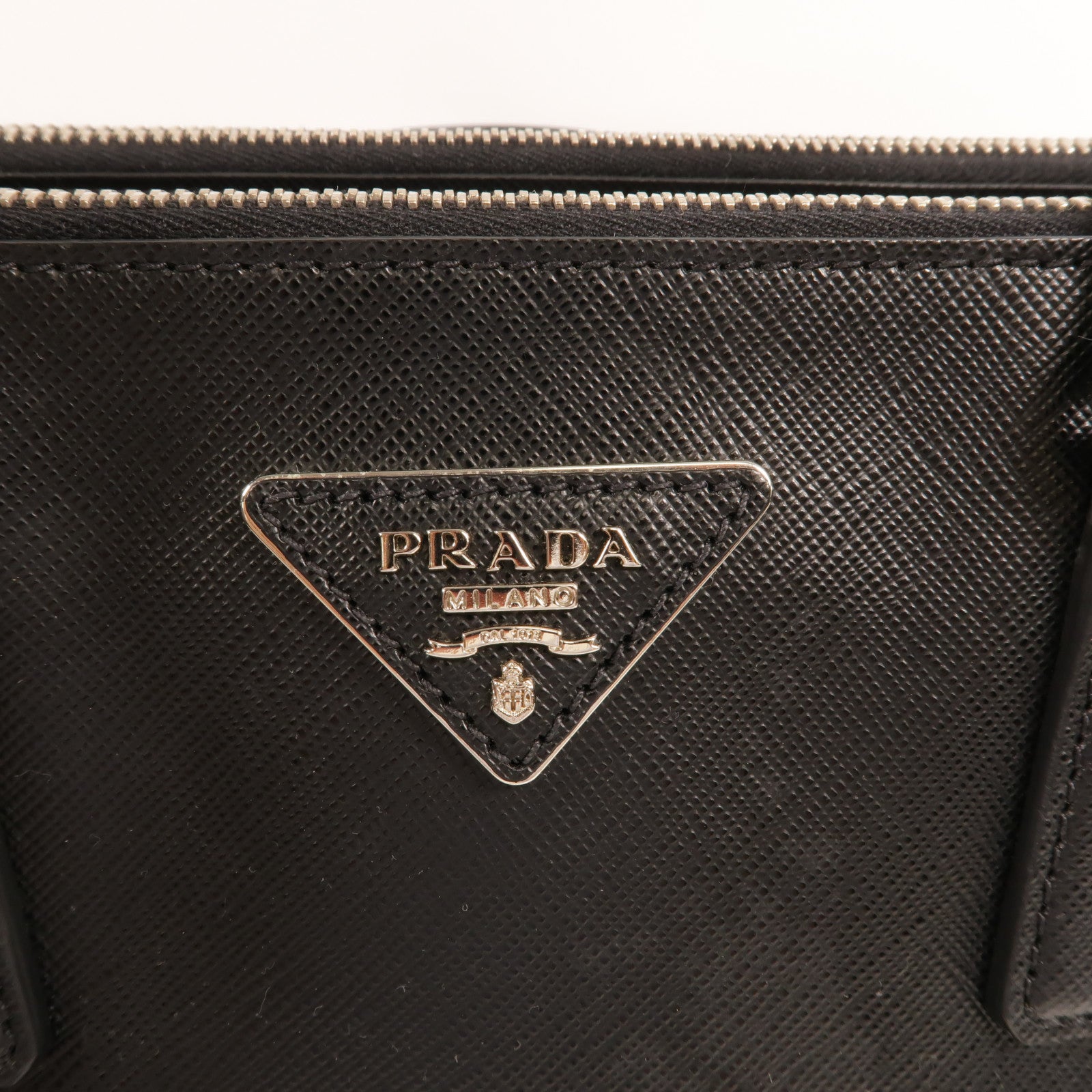 PRADA Saffiano皮革2Way Shoulder手挽肩背兩用袋