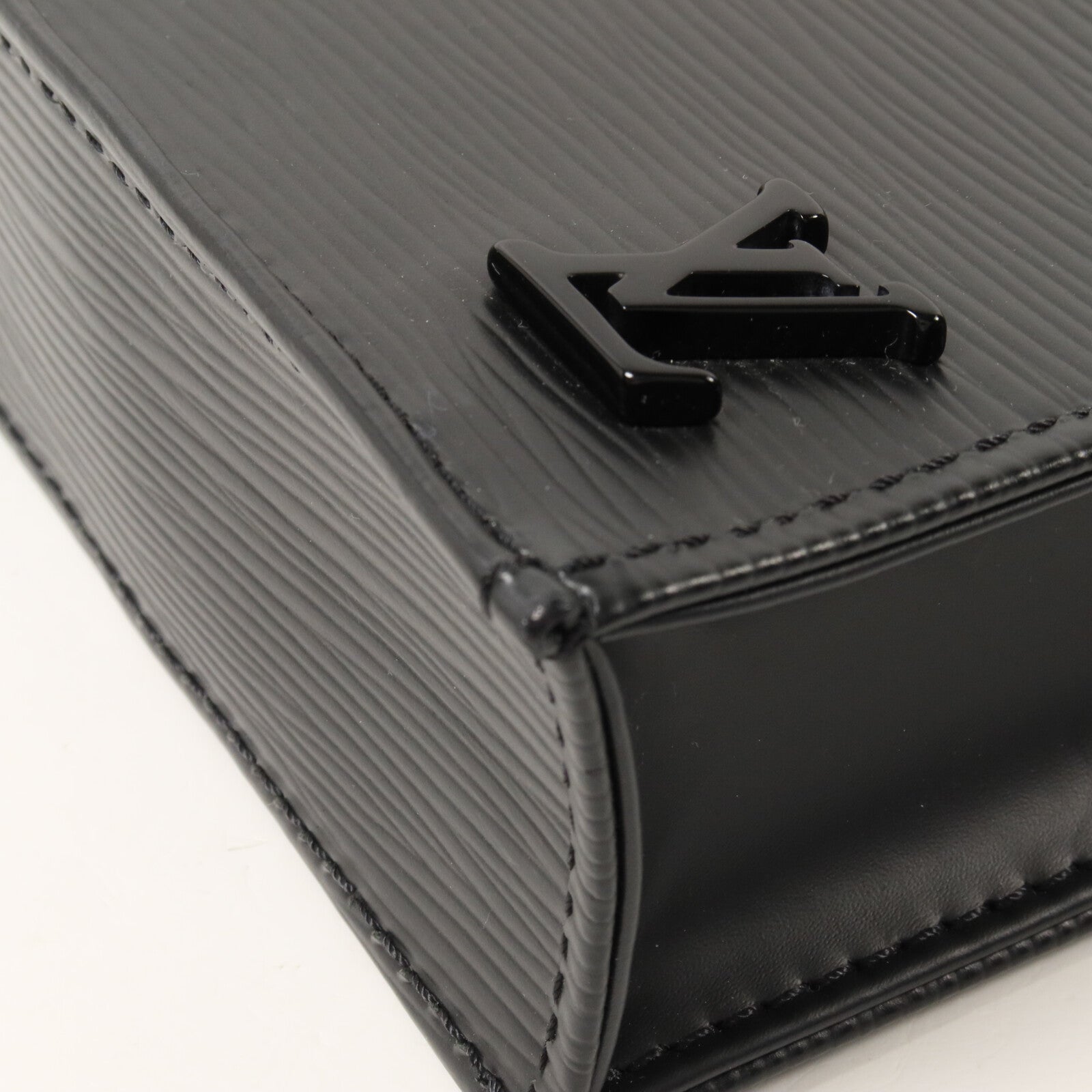 LOUIS VUITTON Epi Petit Sac Plat手挽肩背兩用袋