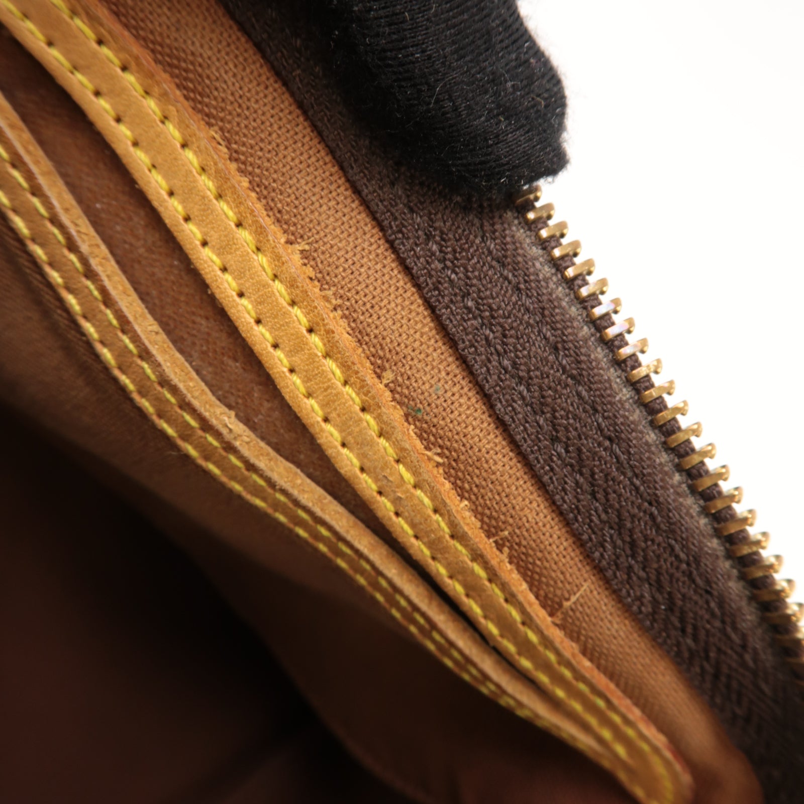 LOUIS VUITTON Monogram Speedy 25金扣手挽袋棕色