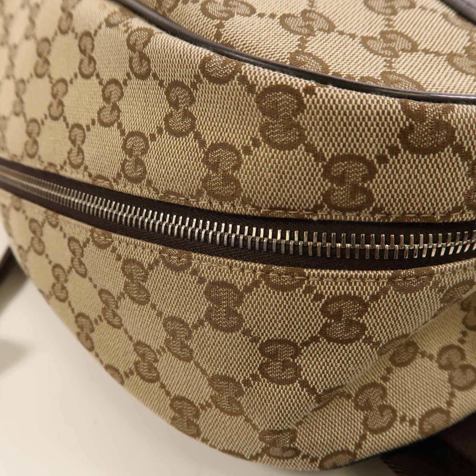 GUCCI 帆布Backpack銀扣背包