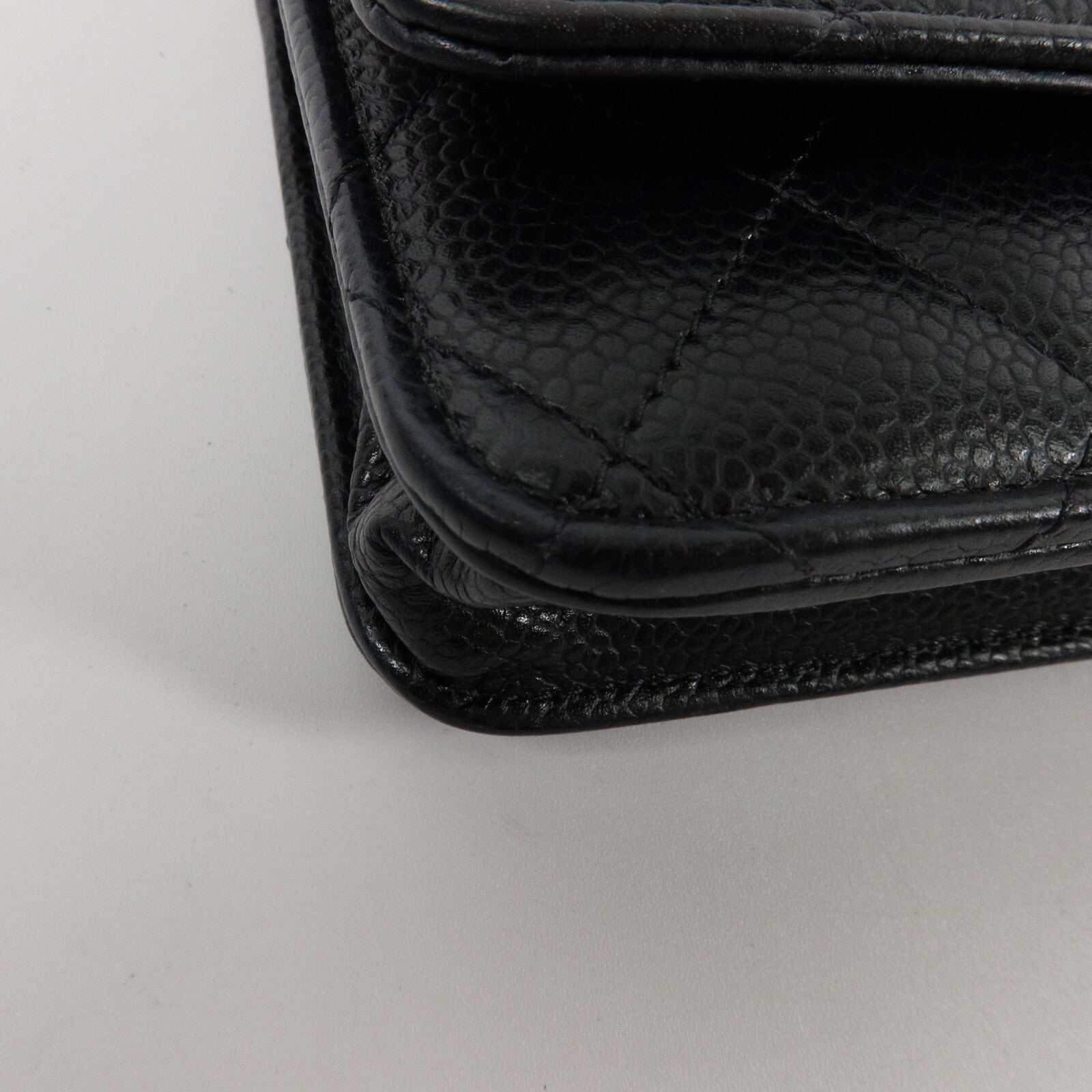 CHANEL 牛皮皮革WOC Wallet On Chain鏈帶肩背袋