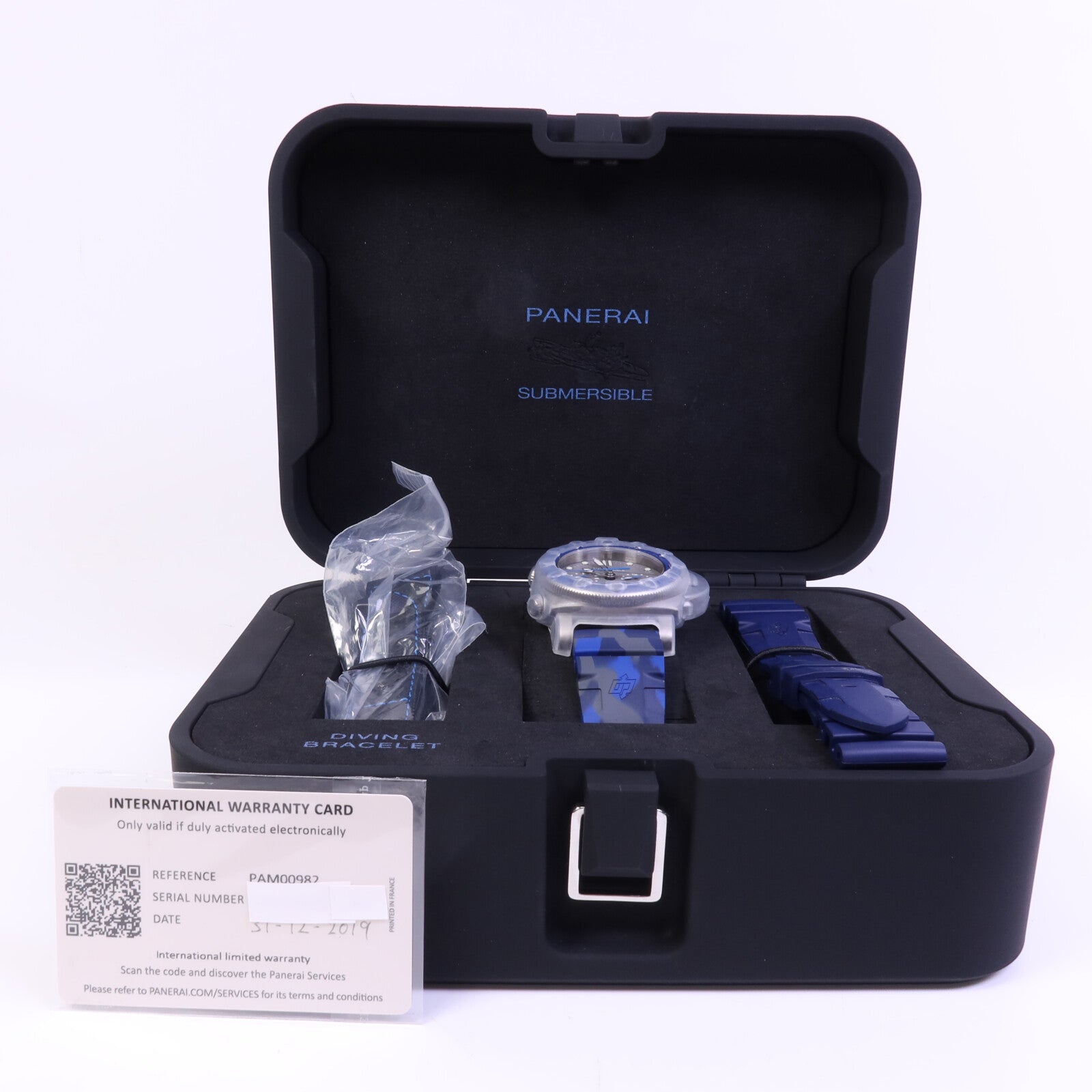 PANERAI Submersible Chrono Guilaume Nery Edition PAM00982