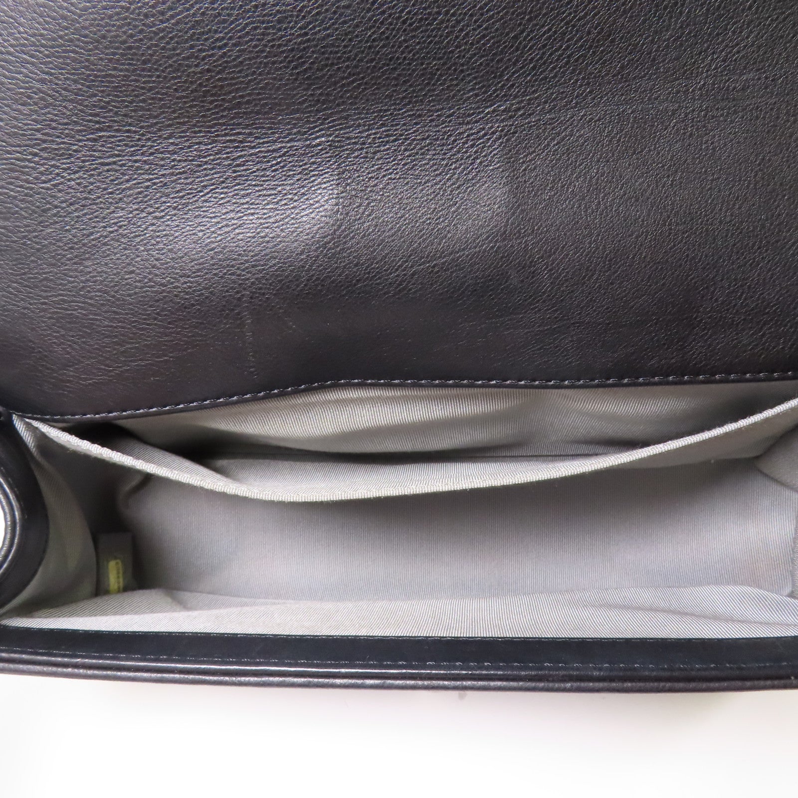 CHANEL CC Boy 25 Chain Shoulder Bag Calfskin Leather Black