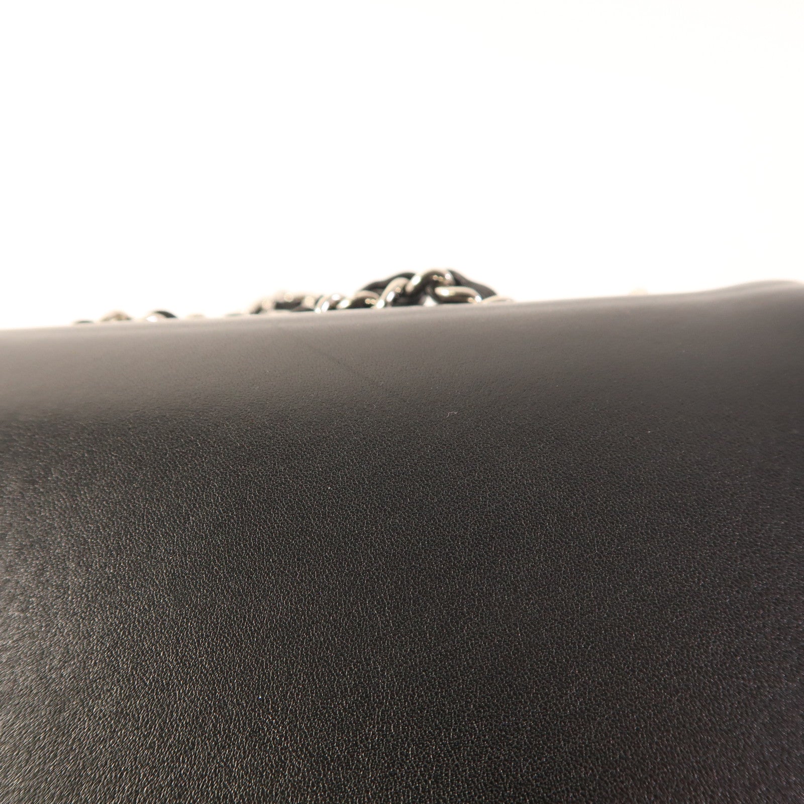 CHANEL 羊皮皮革Chain Shoulder銀扣鏈帶肩背袋