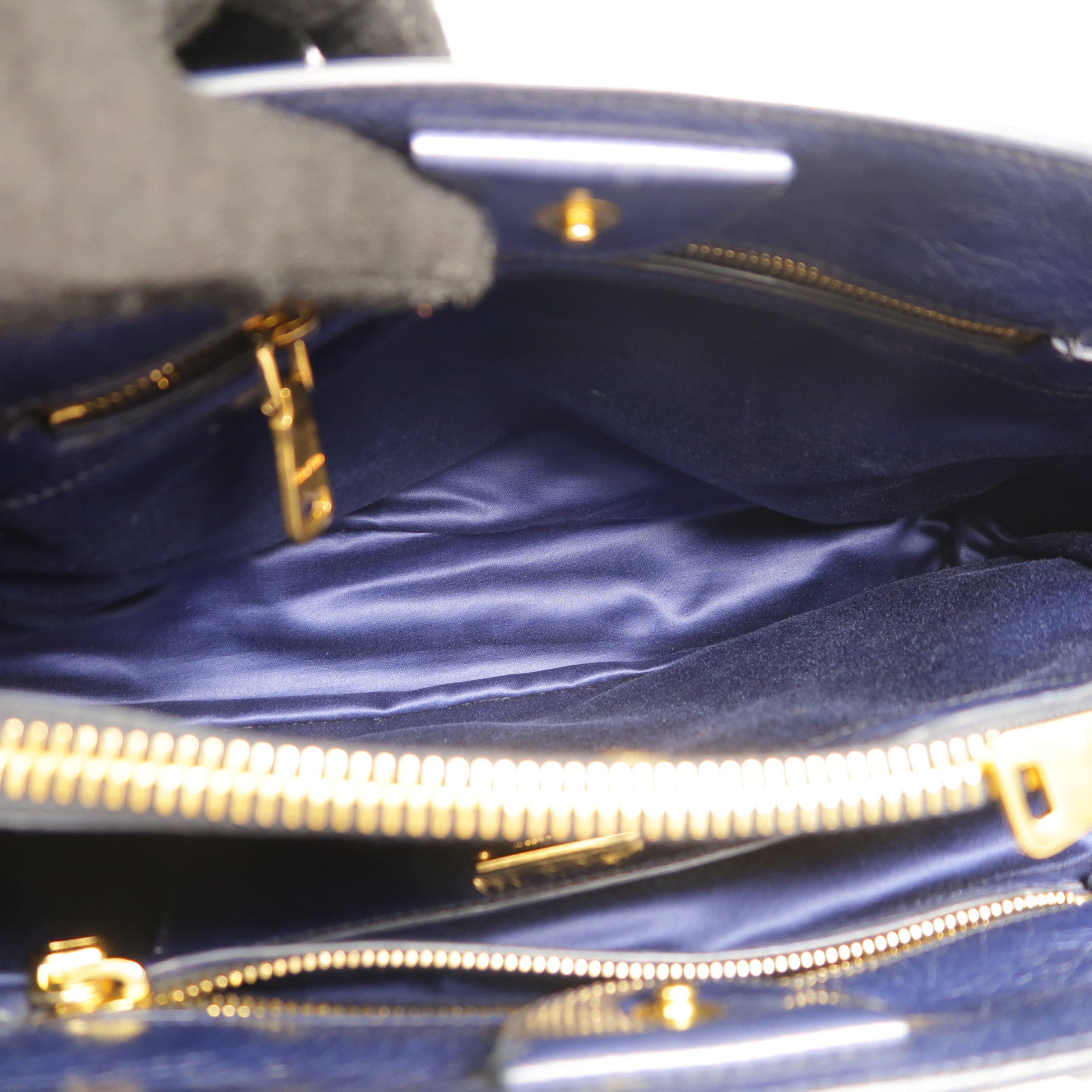 Miu Miu 牛皮皮革2 Way Bag金扣手挽肩背兩用袋藍色