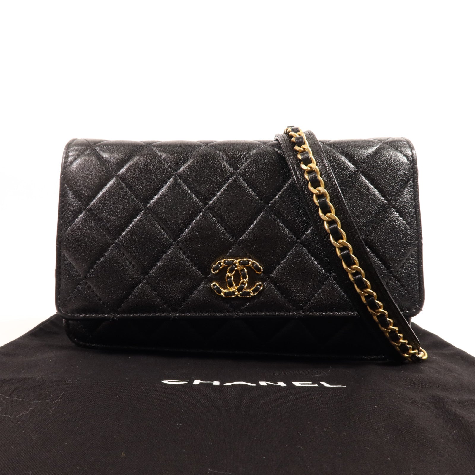 CHANEL 牛皮皮革WOC Wallet On Chain金扣鏈帶肩背袋