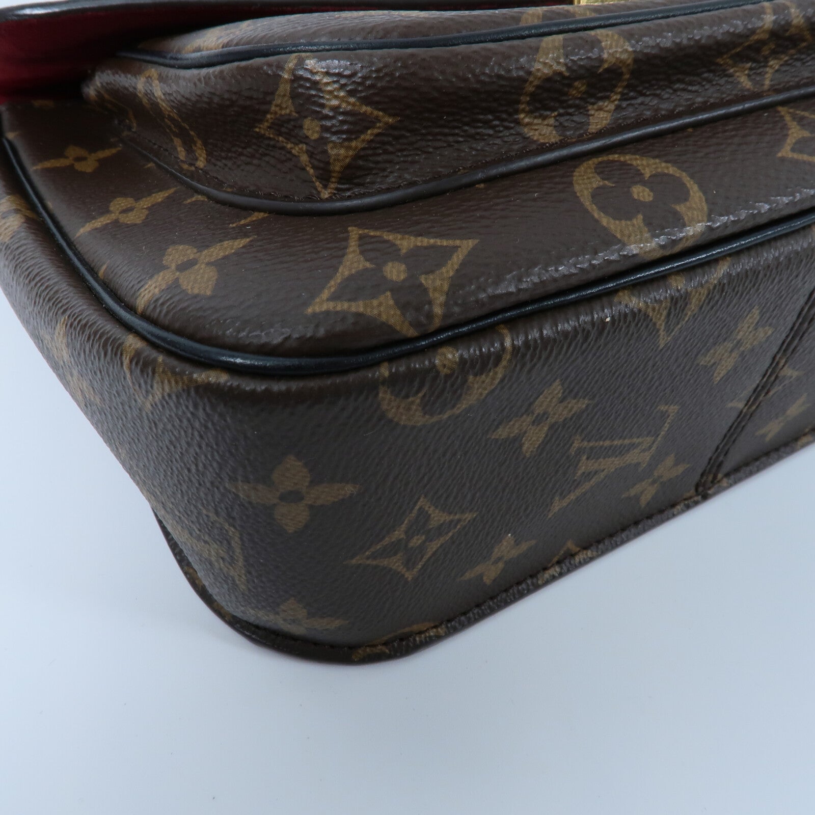 LOUIS VUITTON Monogram Passy鏈帶肩背袋