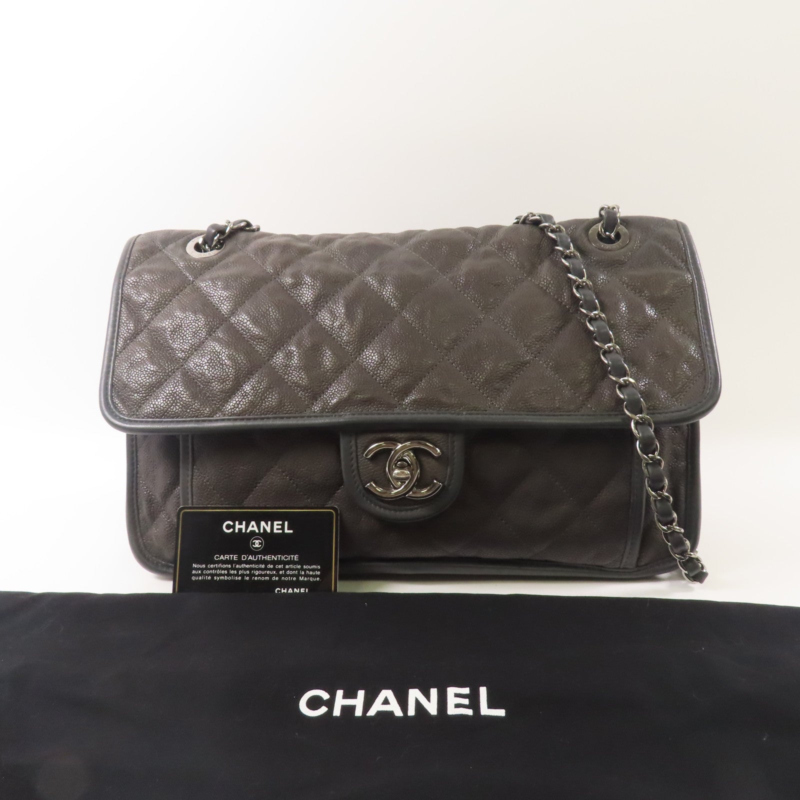 CHANEL 牛皮皮革Chain Shoulder銀扣肩背袋