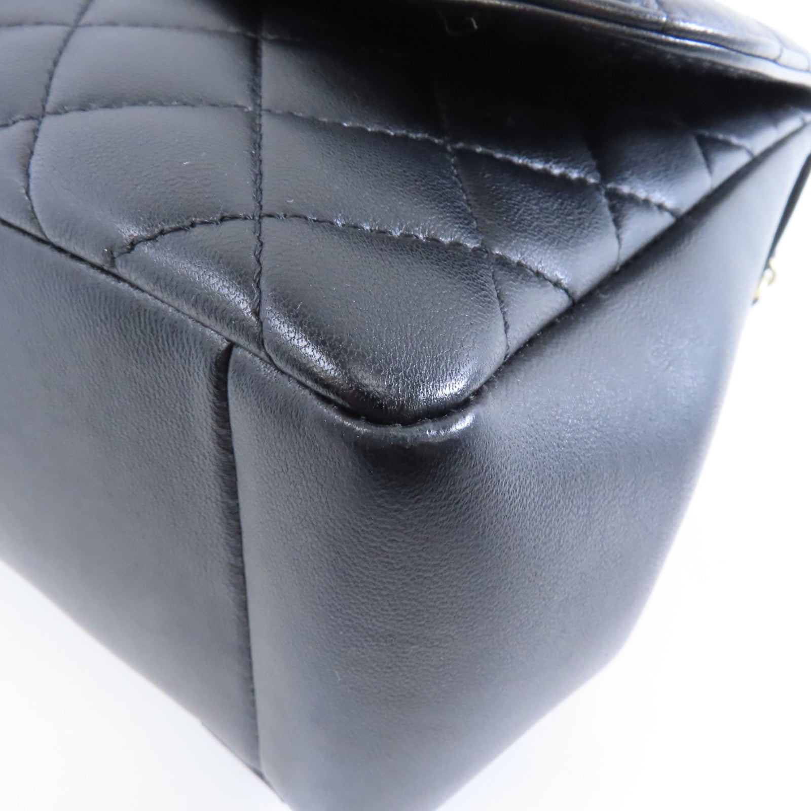 CHANEL 菱格牛皮皮革Chain Shoulder Bag金扣鏈帶肩背袋黑色