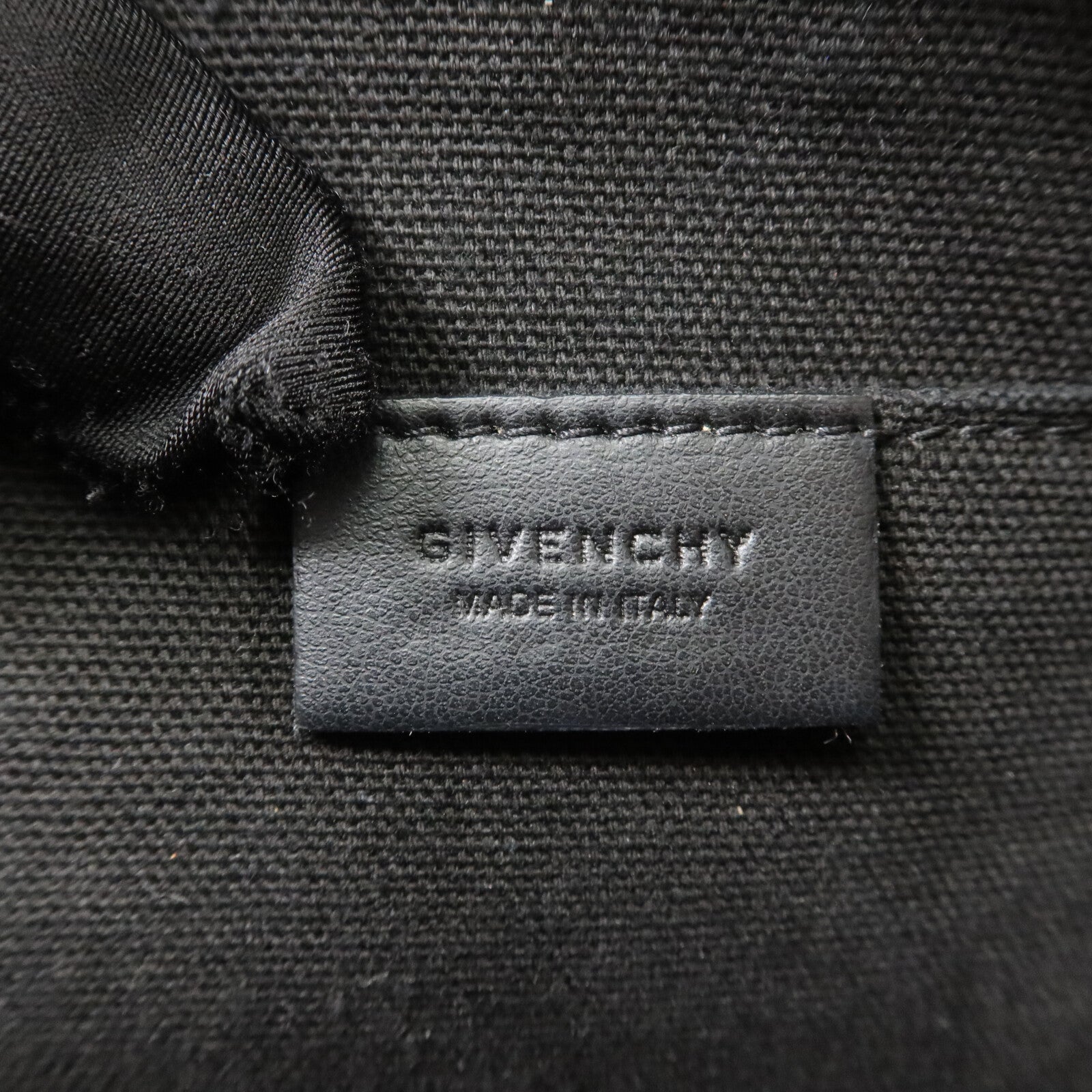 GIVENCHY 牛皮皮革Clutch手拿包