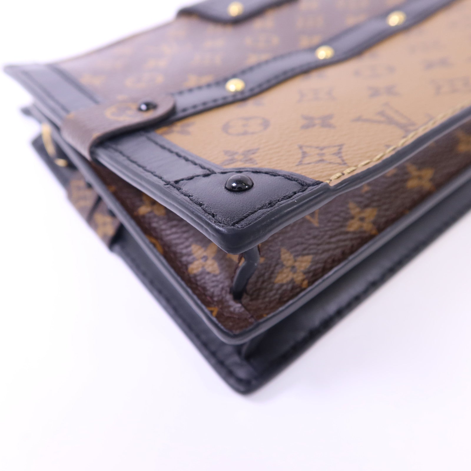 LOUIS VUITTON 【激減優惠】Monogram Reverse Trunk Clutch金扣肩背袋棕色