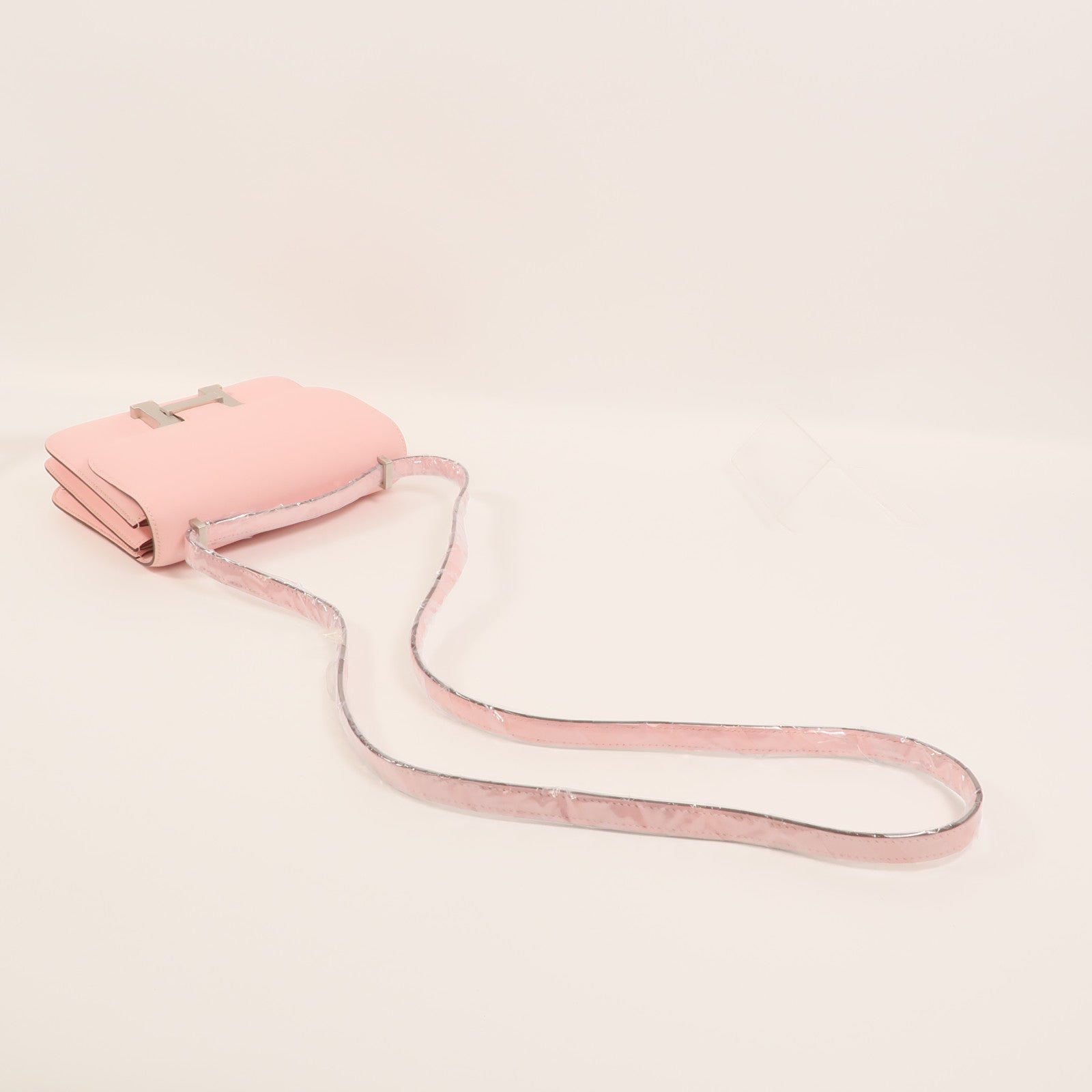 HERMES Swift皮革Constance Mini肩背袋Rose Sakura