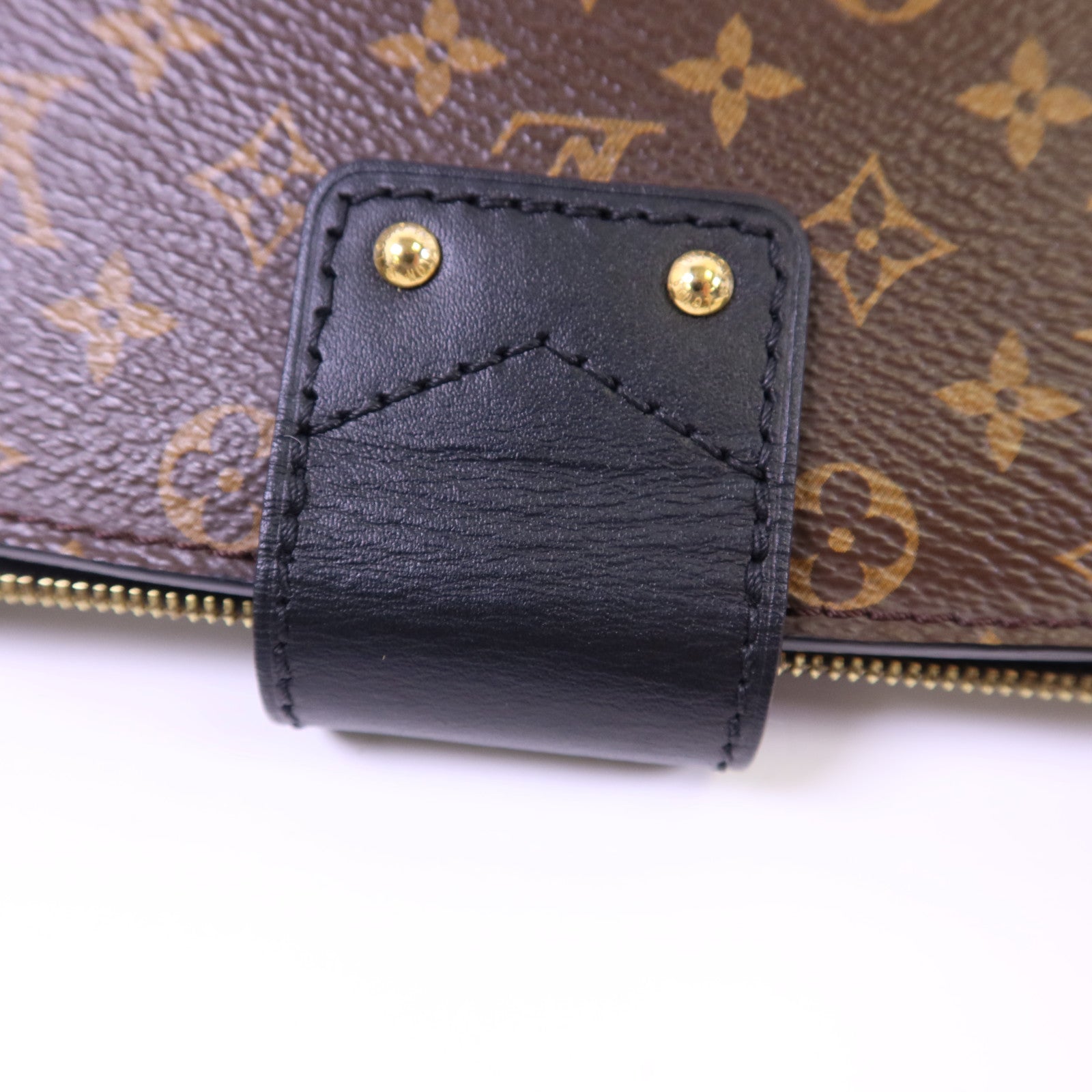LOUIS VUITTON 【激減優惠】Monogram Reverse Trunk Clutch金扣肩背袋棕色