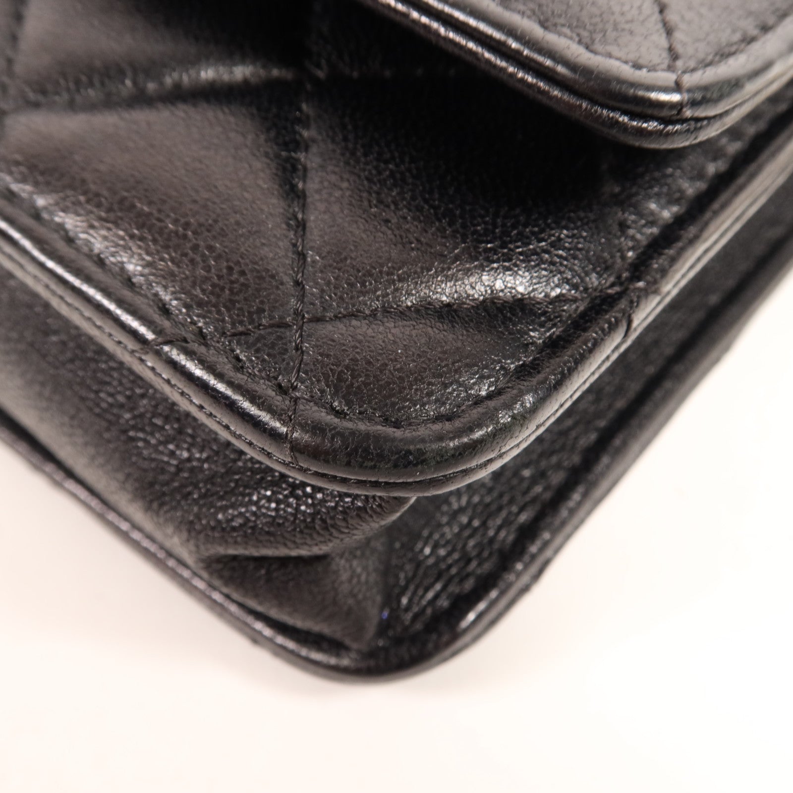 CHANEL 牛皮皮革WOC Wallet On Chain金扣鏈帶肩背袋