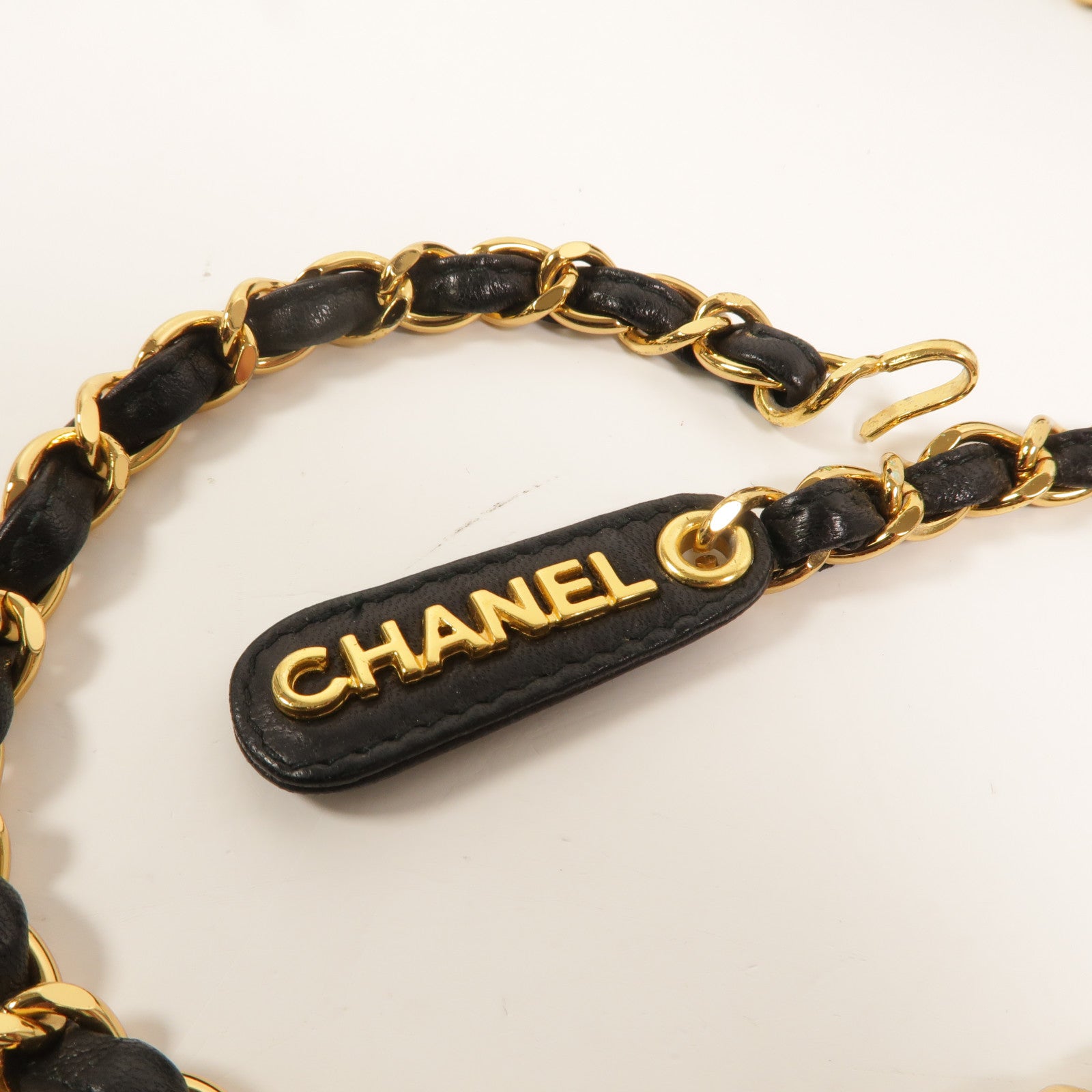 CHANEL 羊皮皮革Waist Bag鏈帶腰包