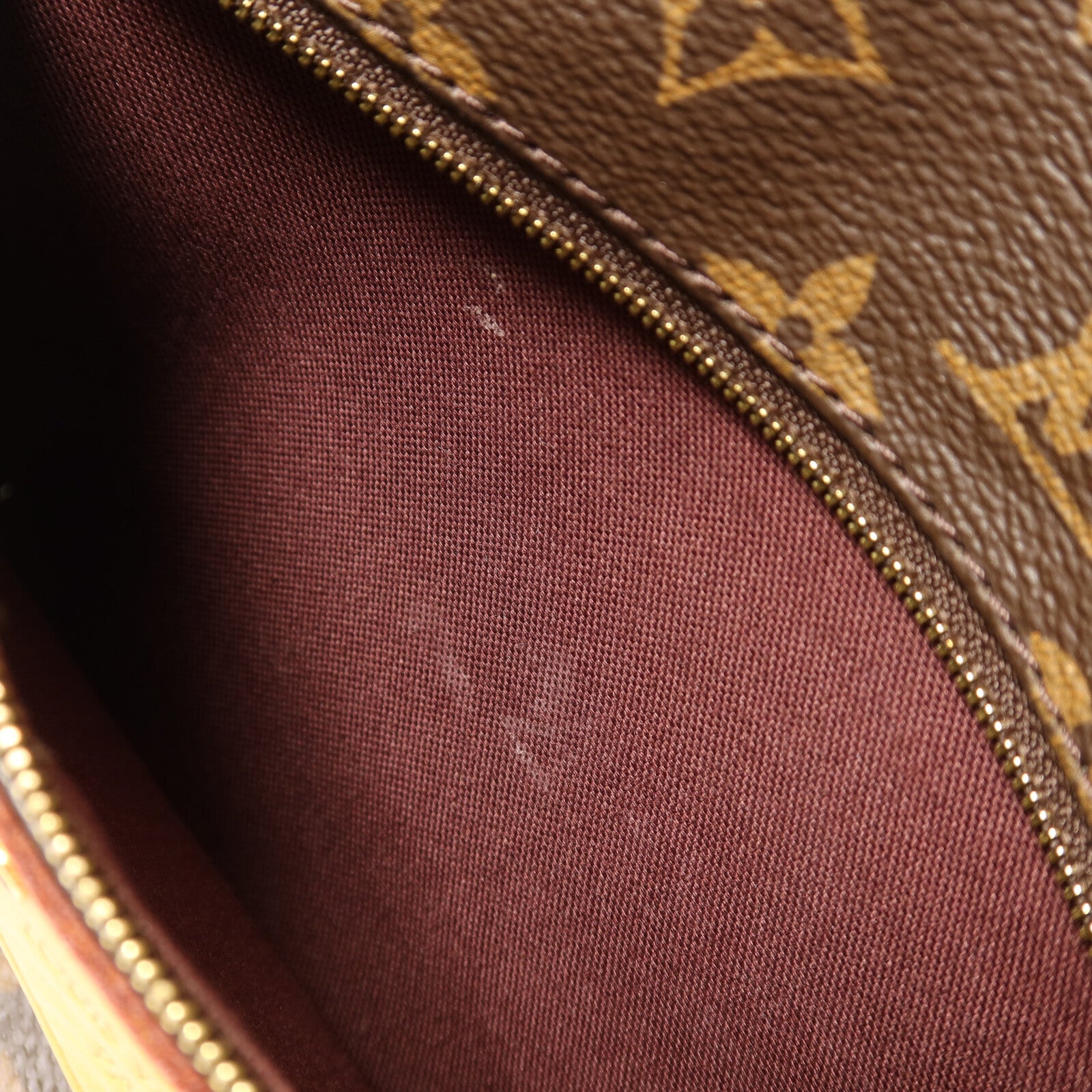 LOUIS VUITTON Monogram Iena PM金扣手挽袋