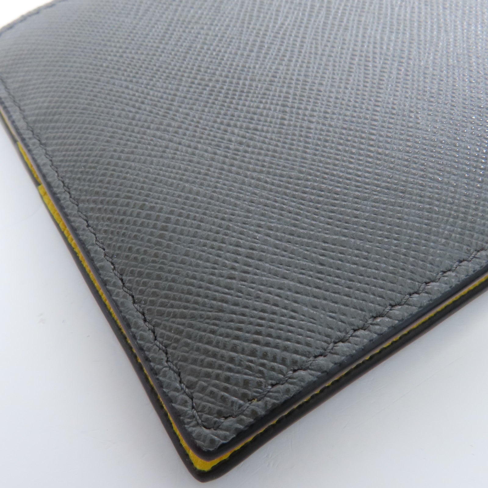 PRADA Saffiano皮革Wallet錢包