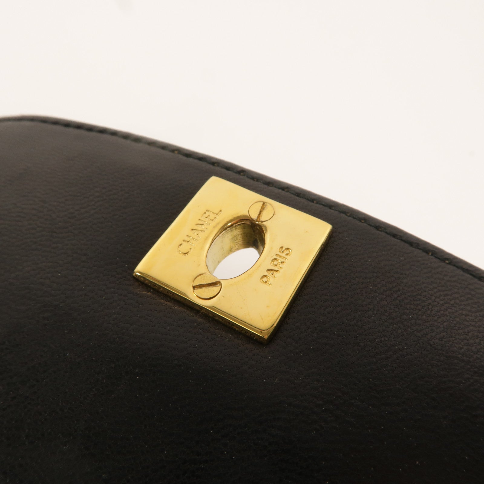 CHANEL 羊皮皮革Waist Bag鏈帶腰包