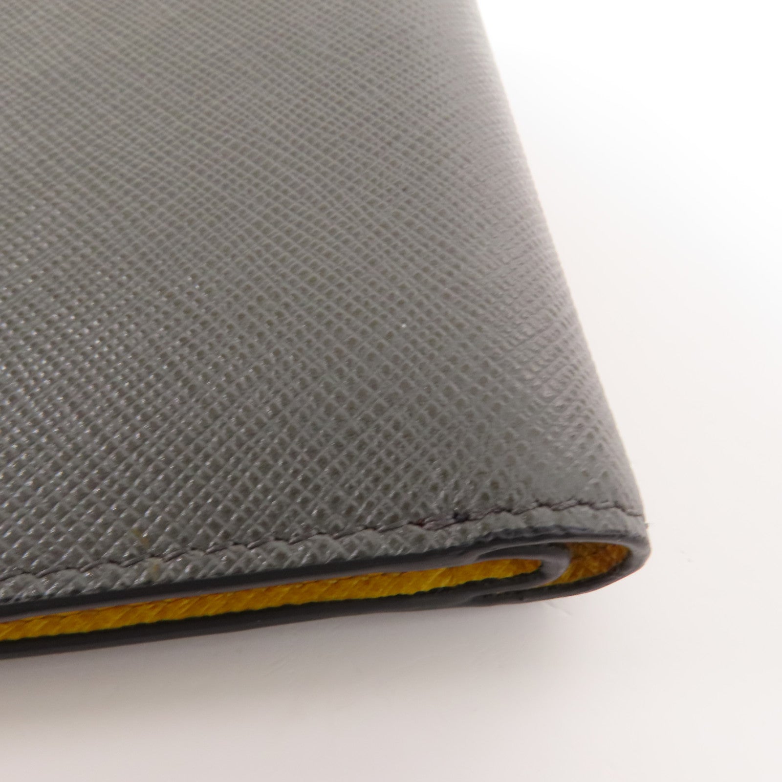 PRADA Saffiano皮革Wallet錢包