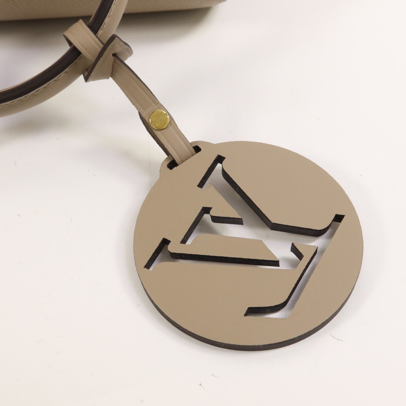 LOUIS VUITTON Monogram Empreinte Montsouris PM背包