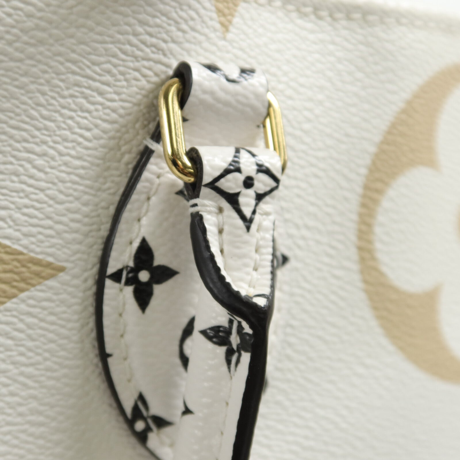 LOUIS VUITTON Jungle/Giant Monogra OnTheGo GM手挽肩背兩用袋