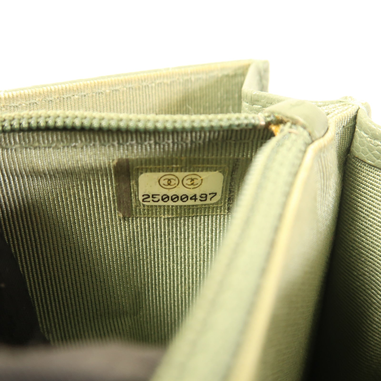 CHANEL 牛皮皮革Classic Square WOC金扣鏈帶肩背袋