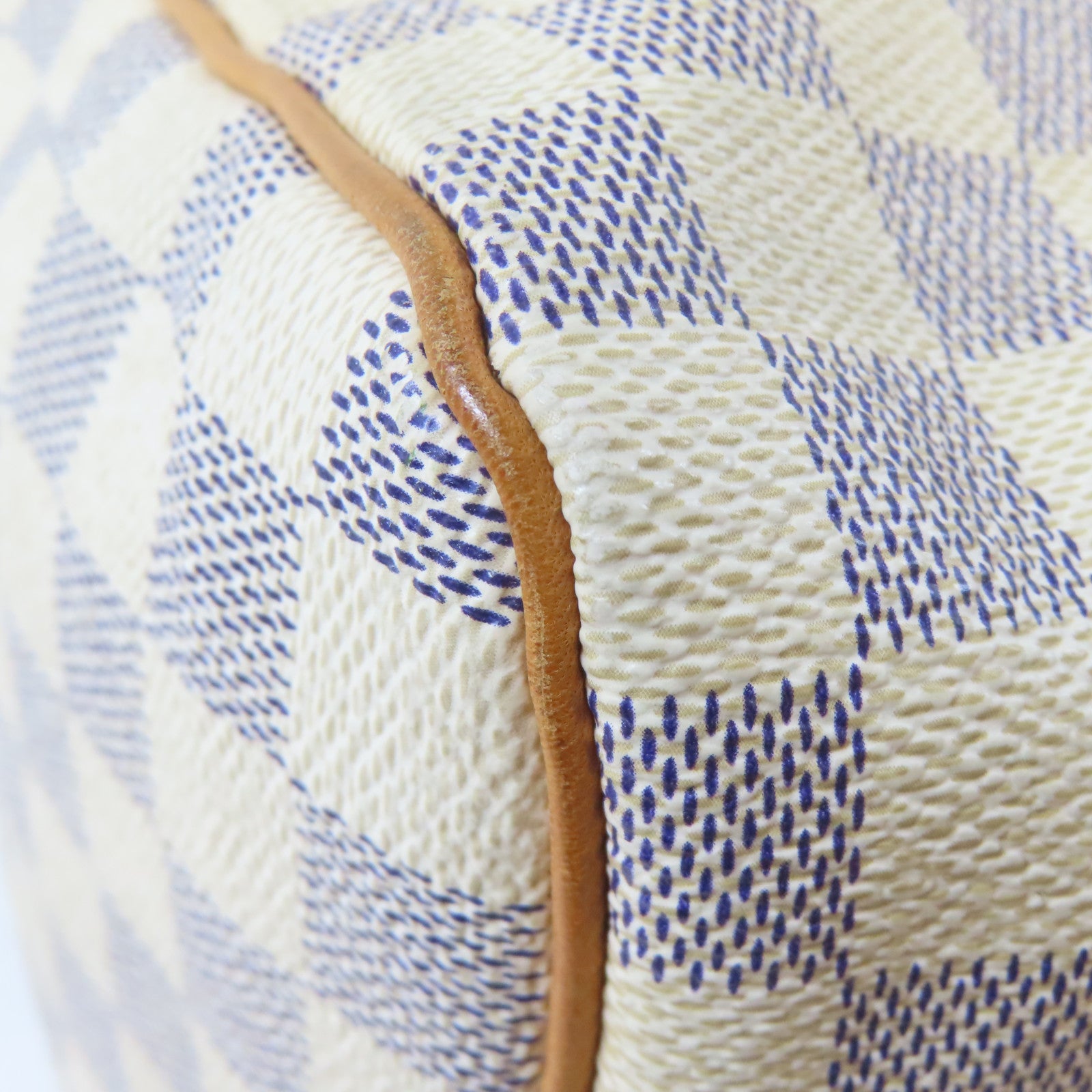 LOUIS VUITTON Damier Azur Speedy 30金扣手挽袋白色