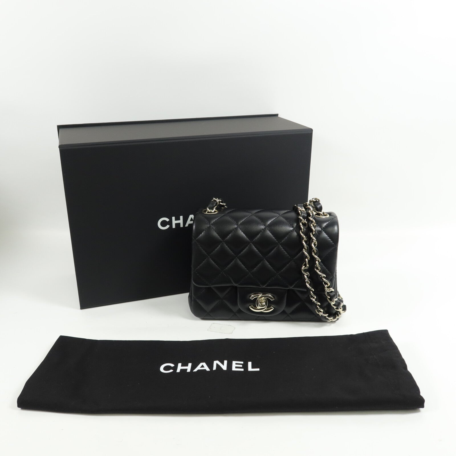 CHANEL 羊皮皮革Mini Classic 17鏈帶肩背袋