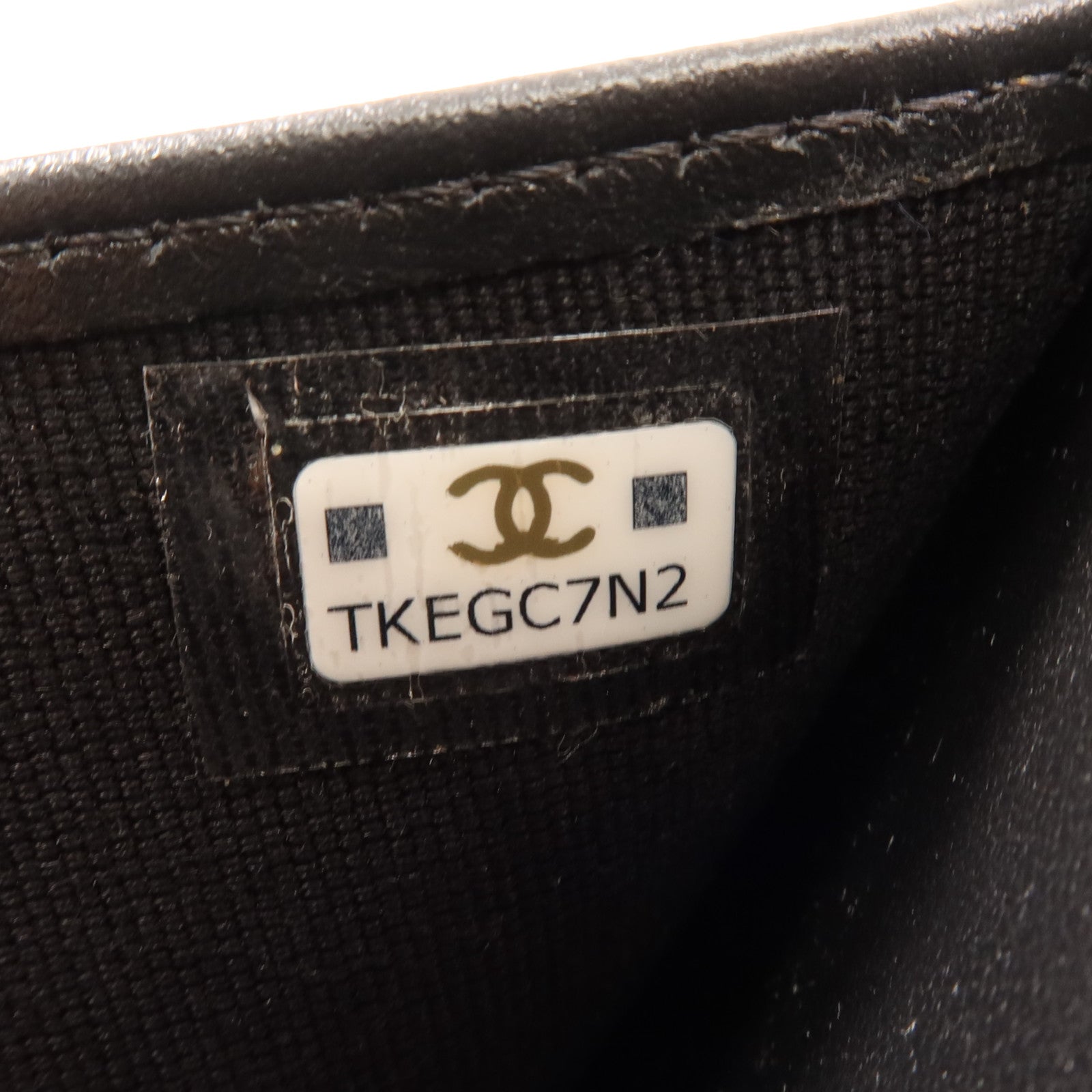 CHANEL 牛皮皮革Boy Wallet銀扣錢包