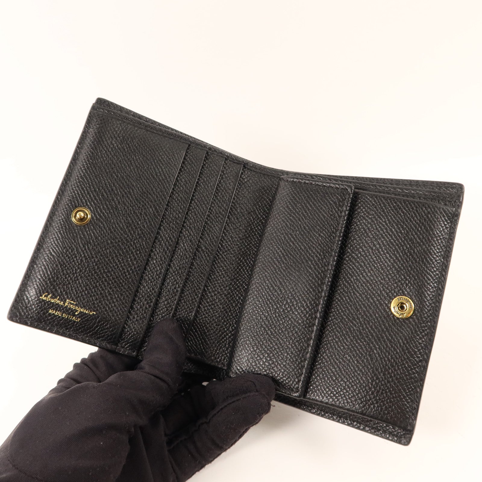 Salvatore Ferragamo 牛皮皮革Bifold Wallet金扣錢包