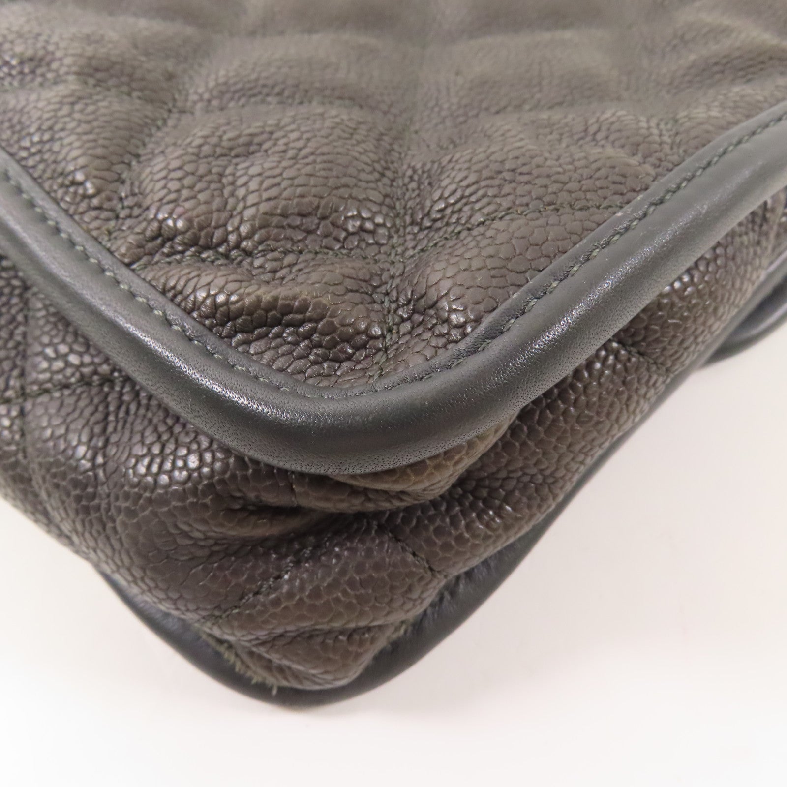 CHANEL 牛皮皮革Chain Shoulder銀扣肩背袋