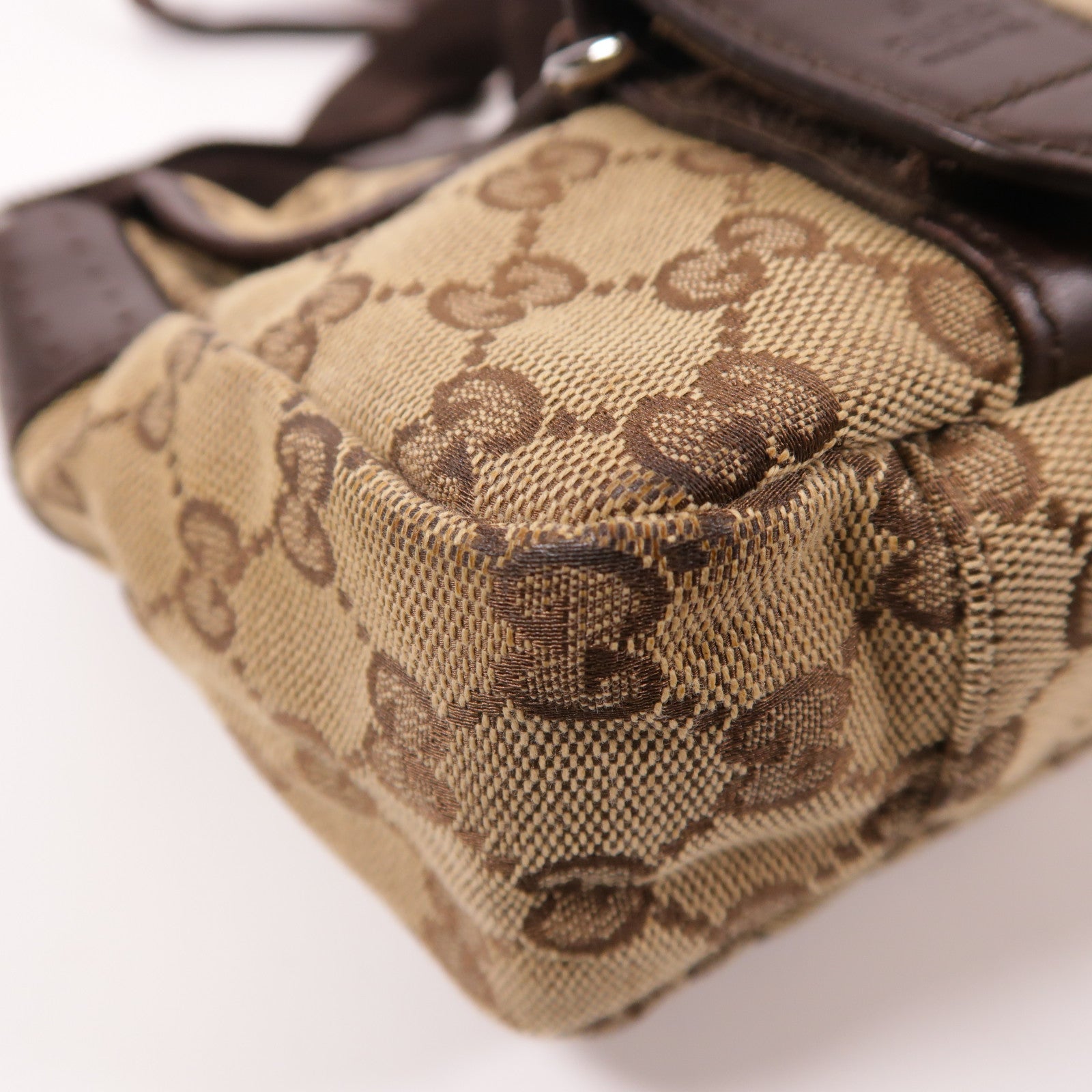 GUCCI 帆布Shoulder Bag銀扣肩背袋