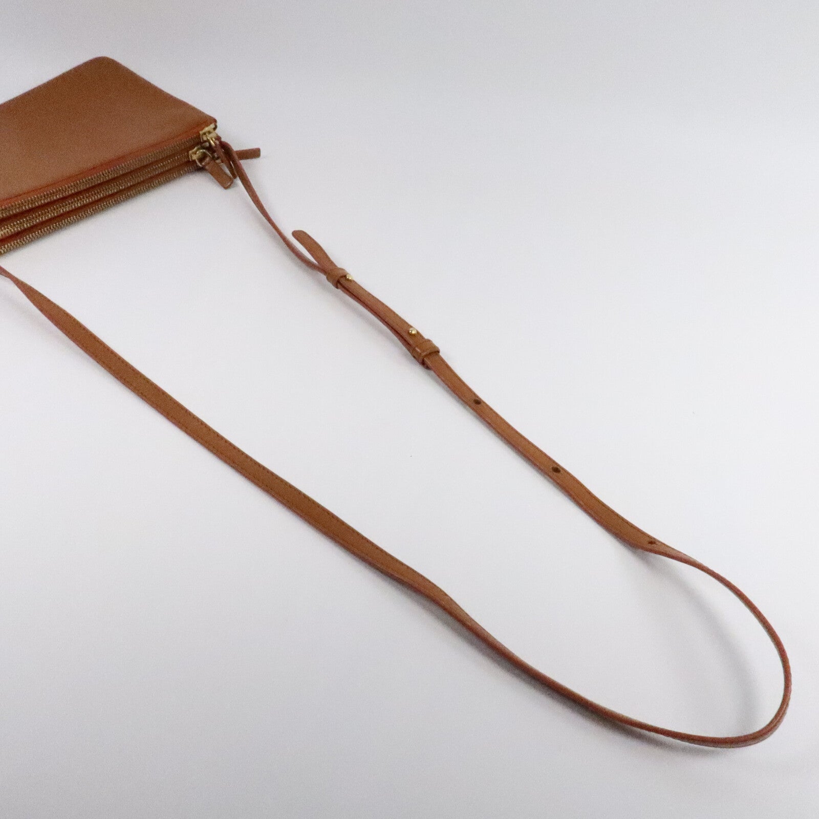 CELINE 牛皮皮革Trio Small肩背袋