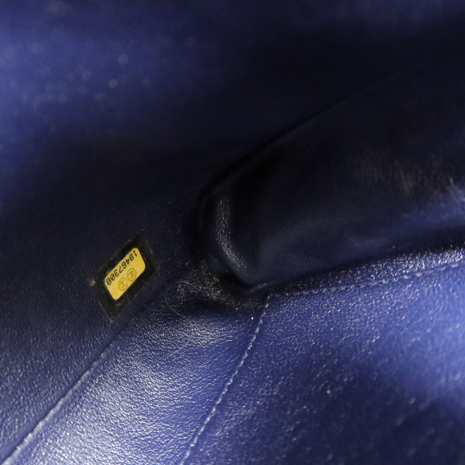 CHANEL 牛皮皮革Chain Shoulder鏈帶肩背袋