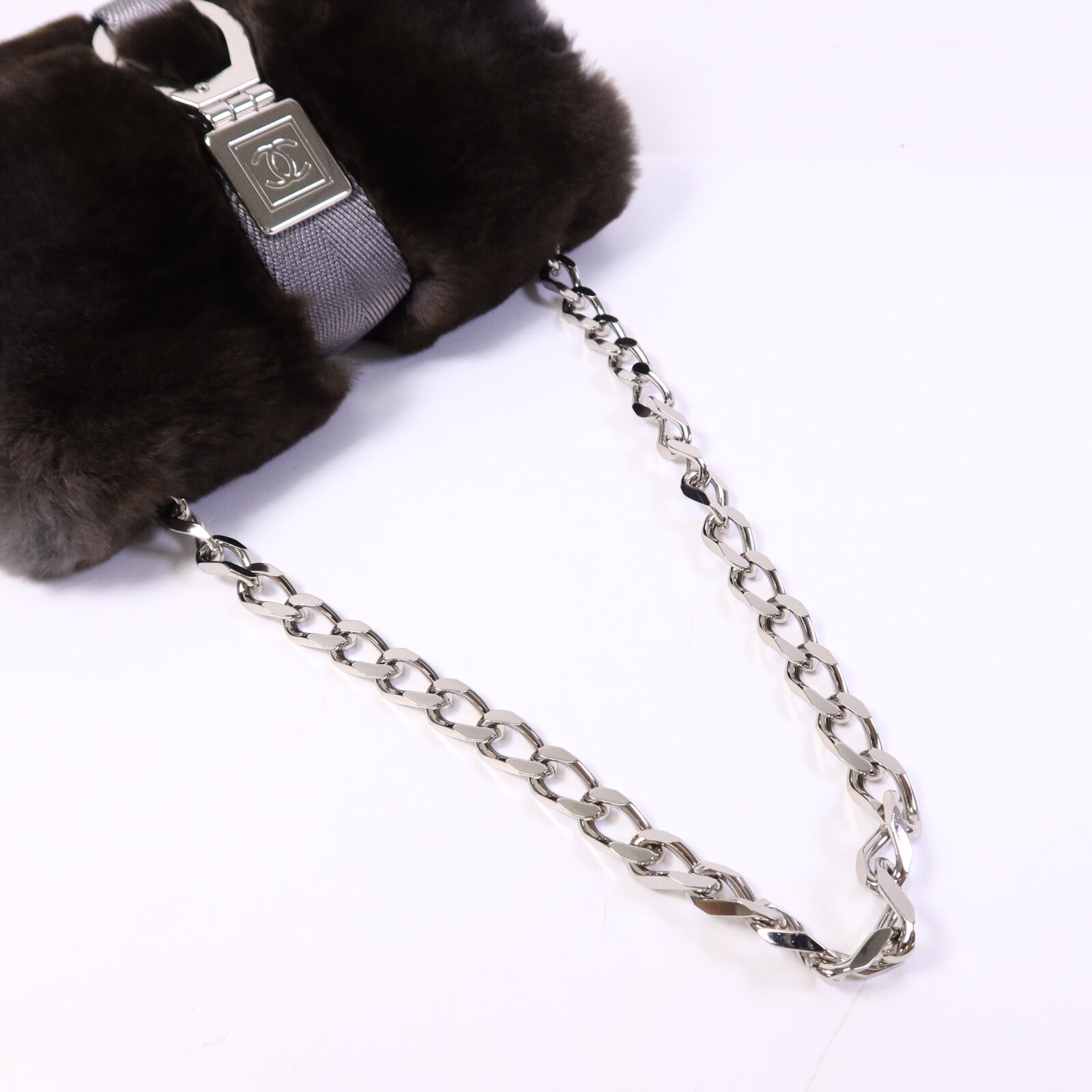CHANEL 兔毛/尼龍Chain Shoulder Bag鏈帶肩背袋